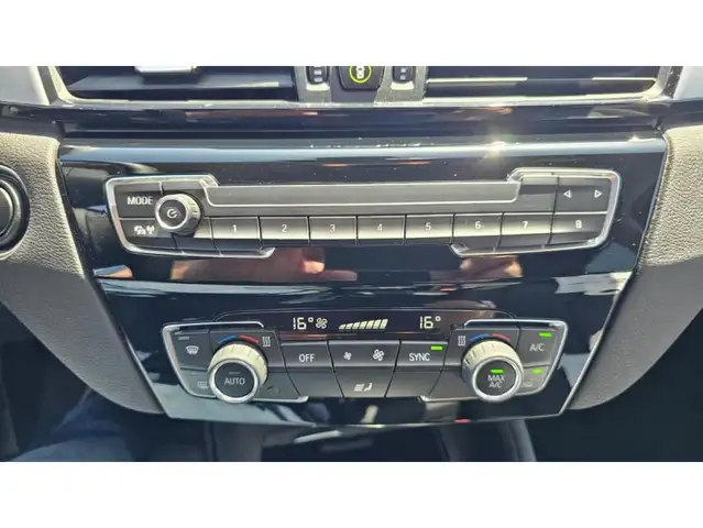 BMW X1 view 10