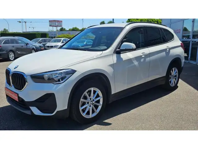 BMW X1 view 2