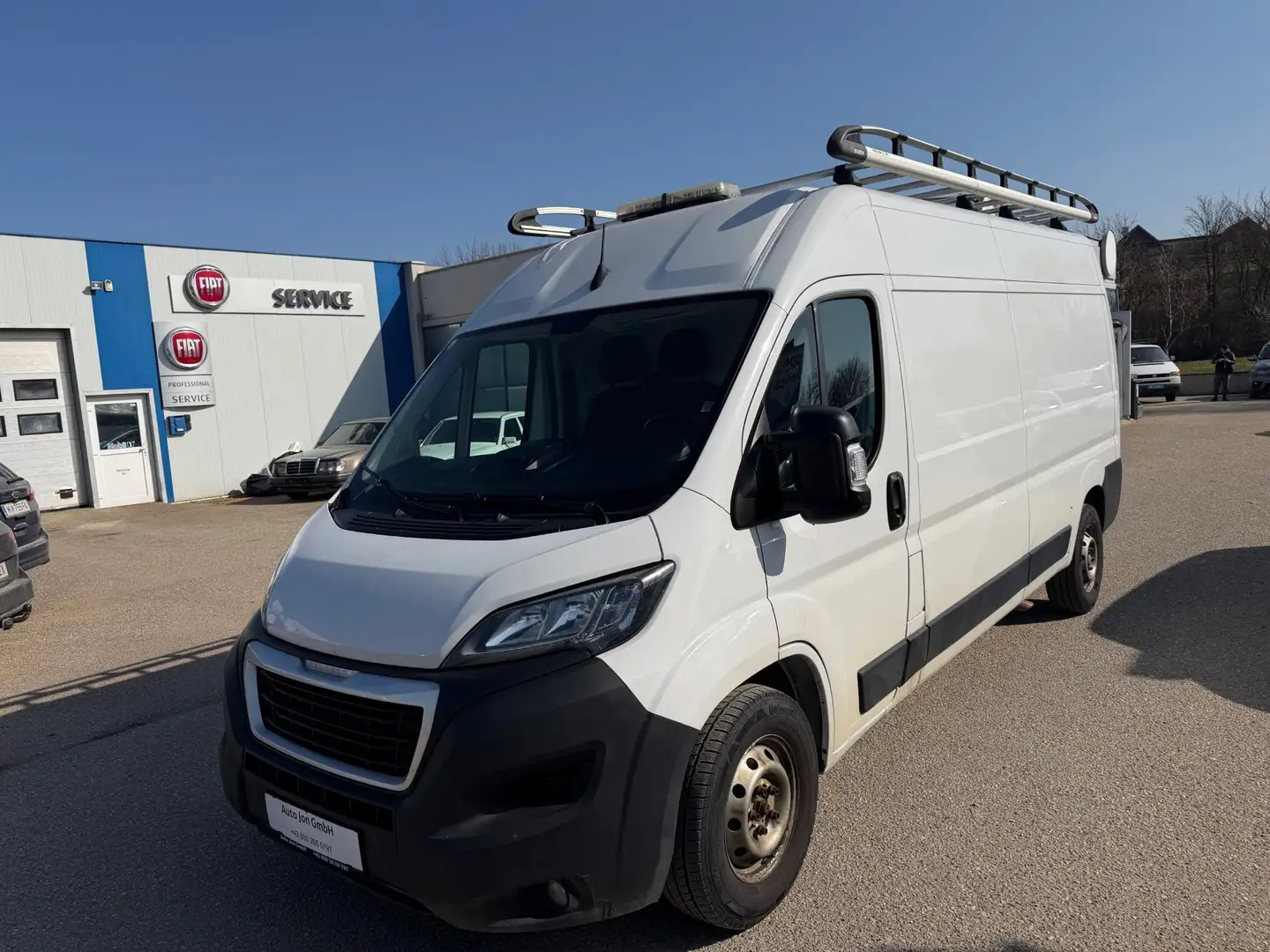 Peugeot Boxer 35 L3H2 Premium*1Besitz*PickerlNEU*MwSt*AHK*Klima* Weiß - 1