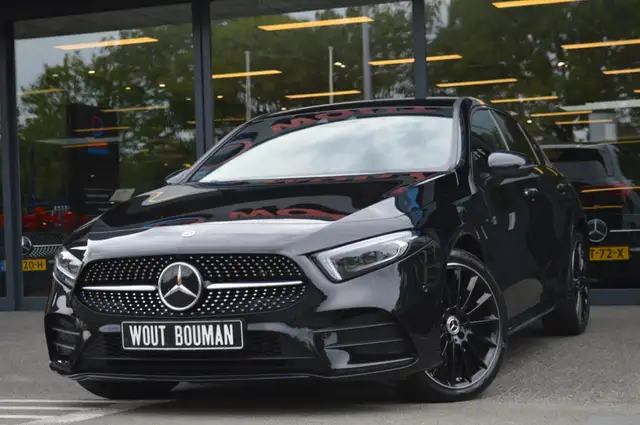 Mercedes-Benz A 250 e AMG Led Distronic Head-Up Camera 360 Night Keyle