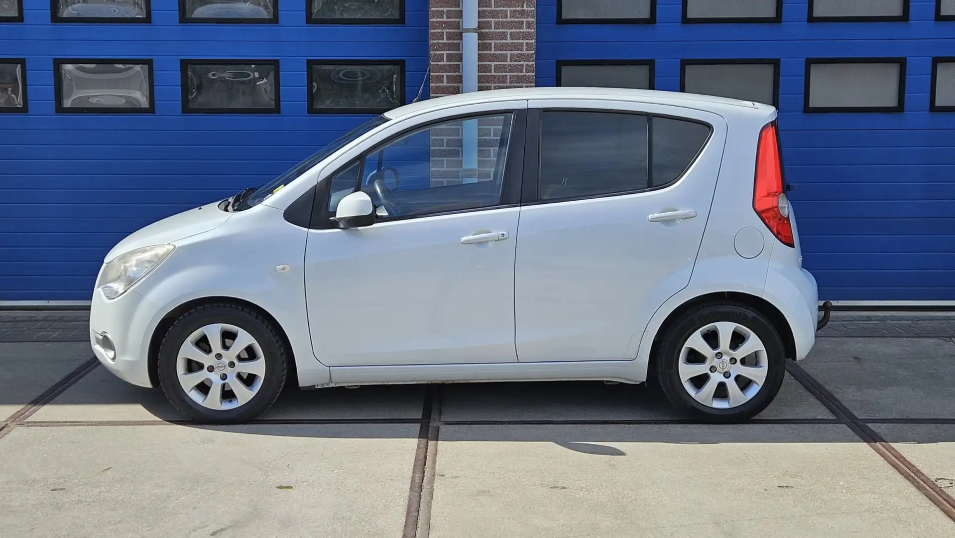 Opel Agila 1.2 Enjoy AC Blanc - 2