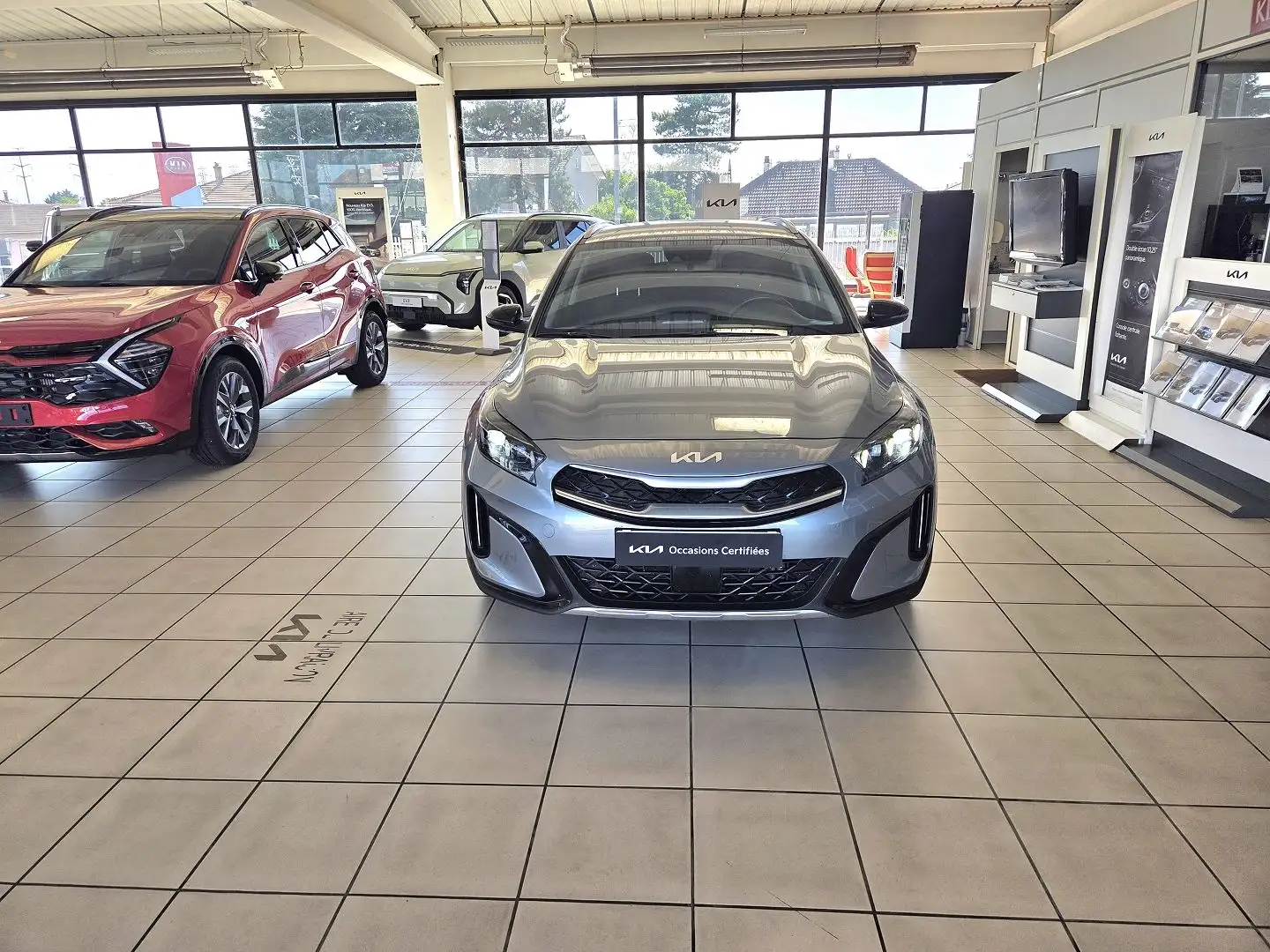 Kia Ceed / cee'd 1.6 GDI 141CH PHEV LOUNGE DCT6 Gris - 2