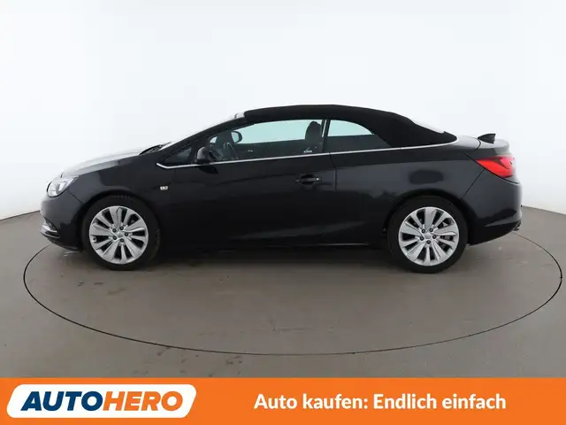 Opel Cascada view 3