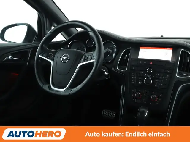Opel Cascada view 13