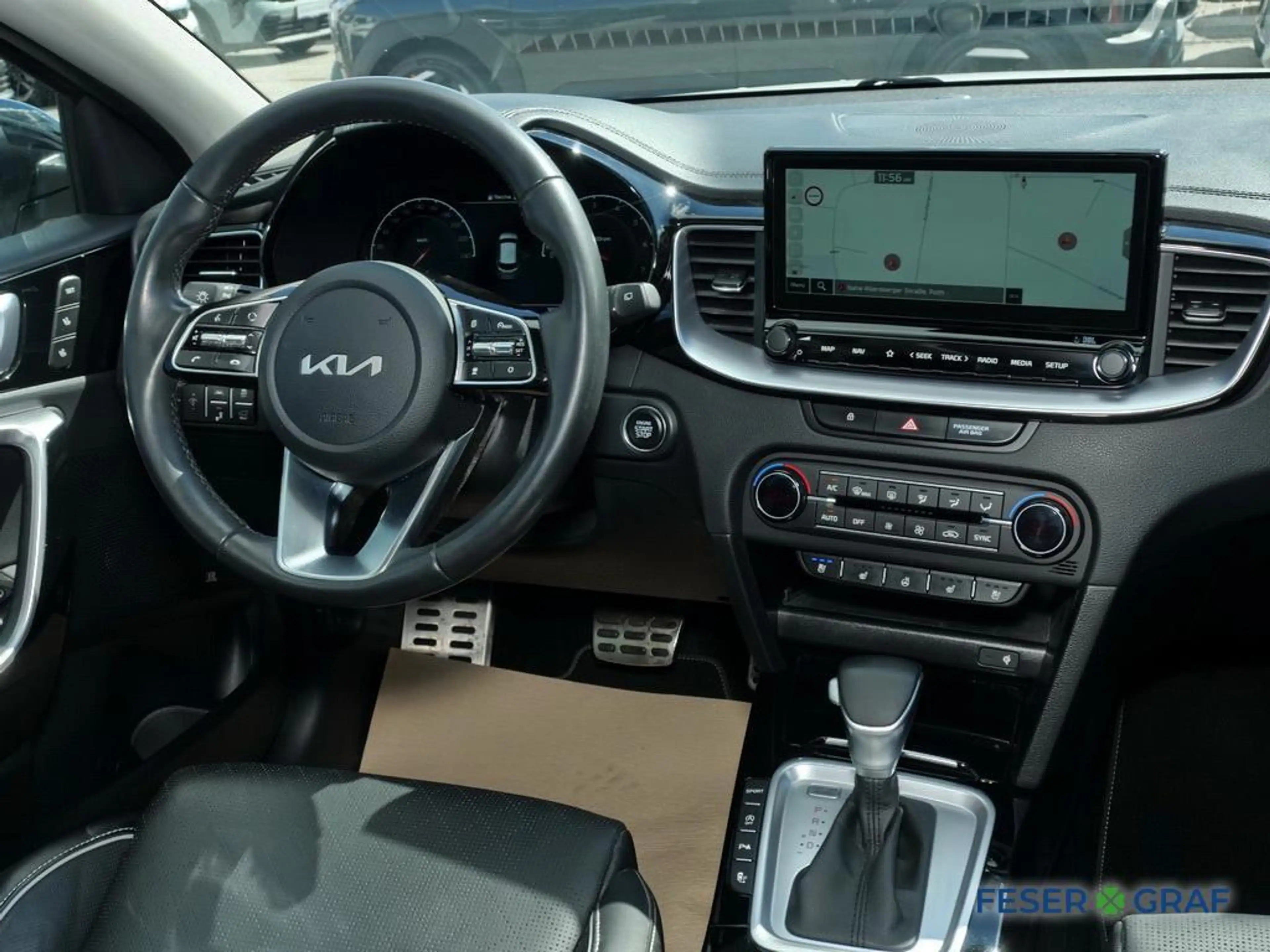 Kia XCeed 1.6T DCT7 PLATINUM GLASDACH SOUND Leder — photo 3