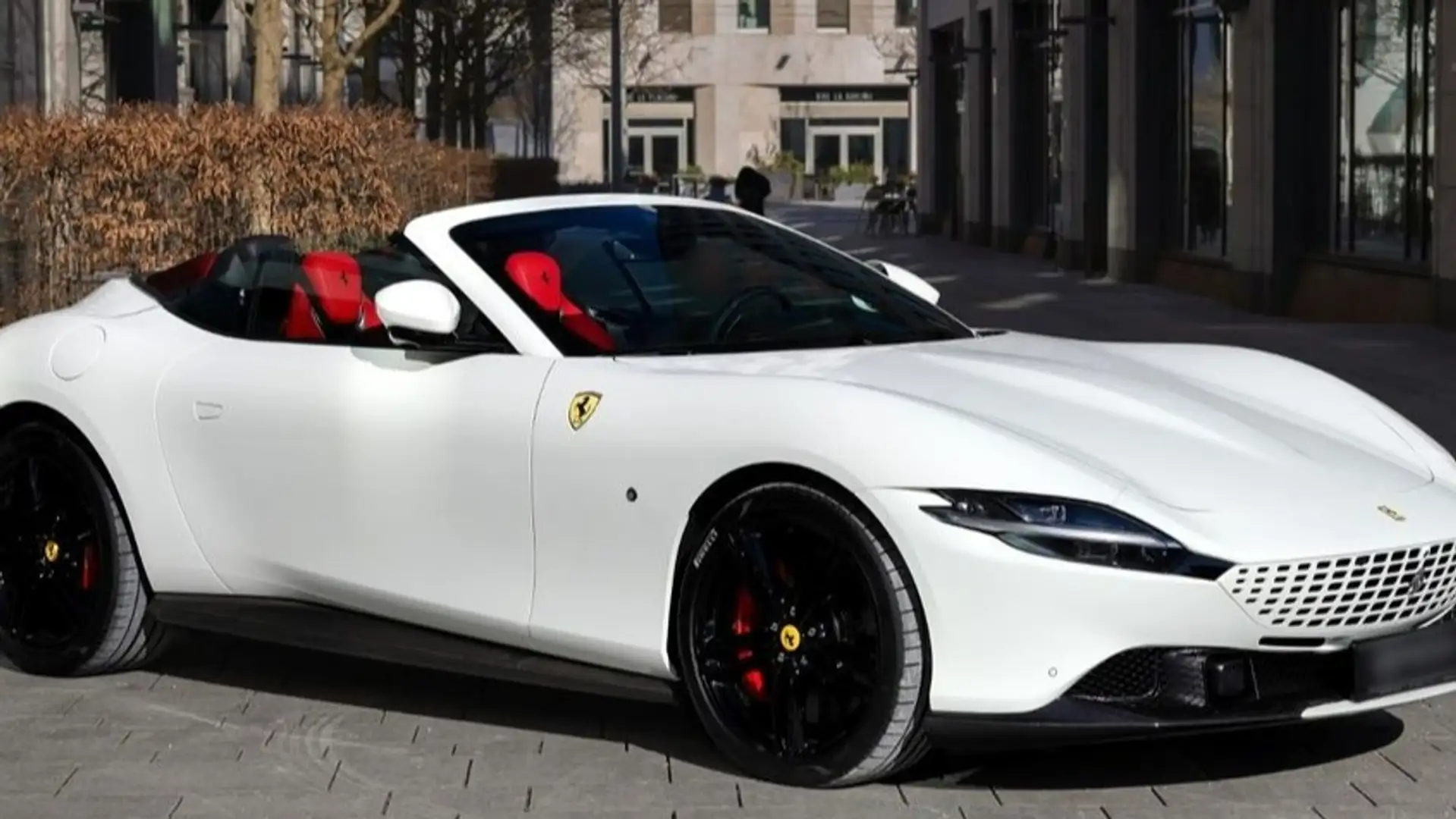 Ferrari Roma Alb - 1