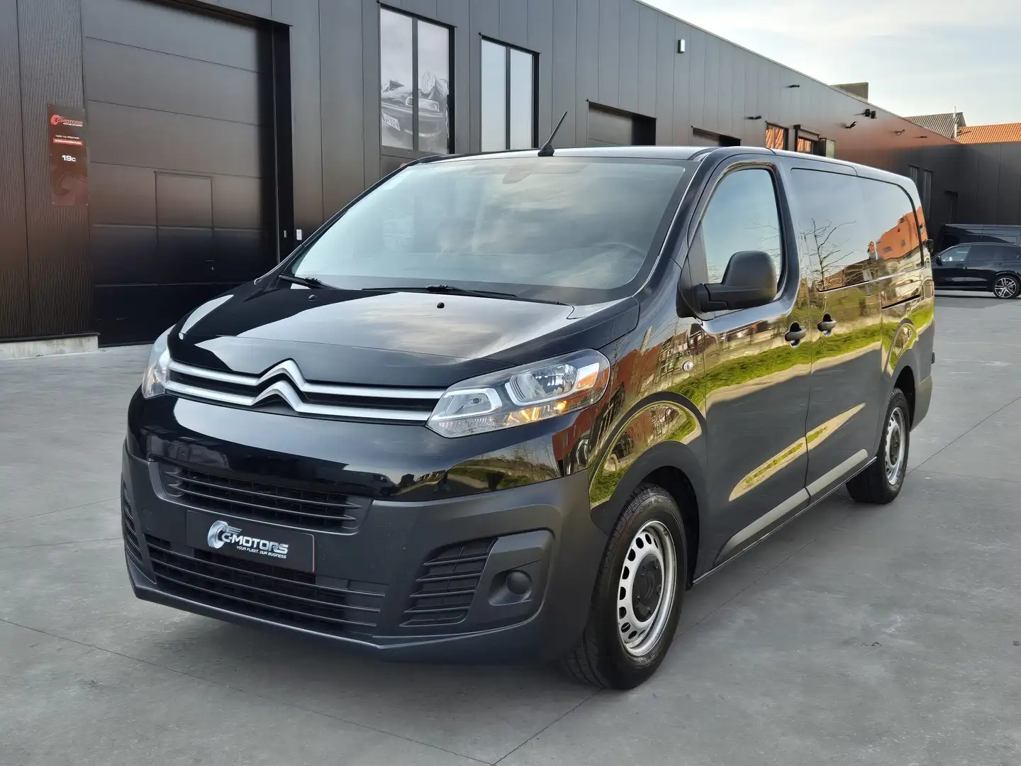Citroen Jumpy Dubbele Cabine 6pl 2.0 BlueHDi 145 MAN6 Zwart - 1