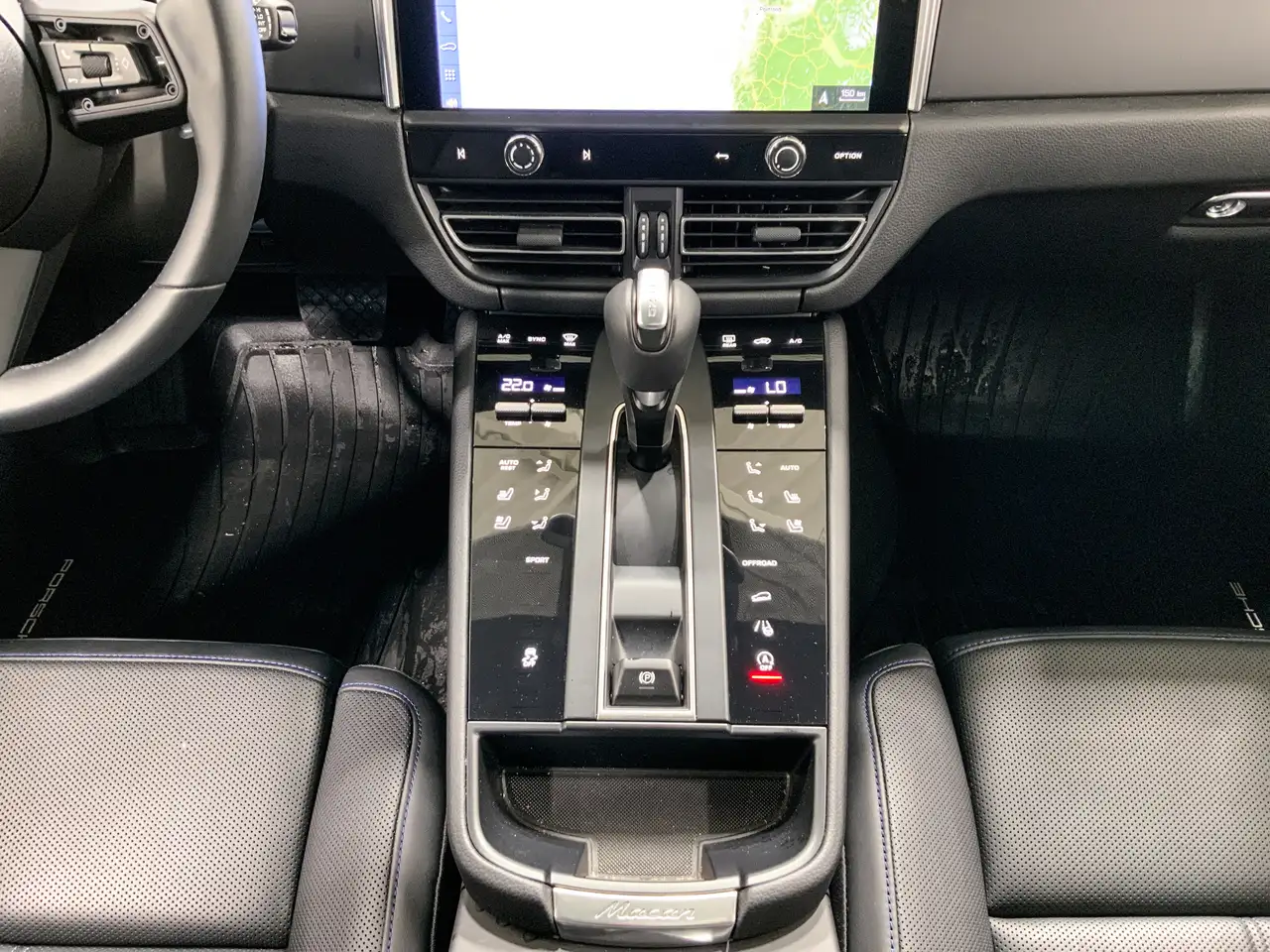 Porsche Macan снимка Porsche Macan