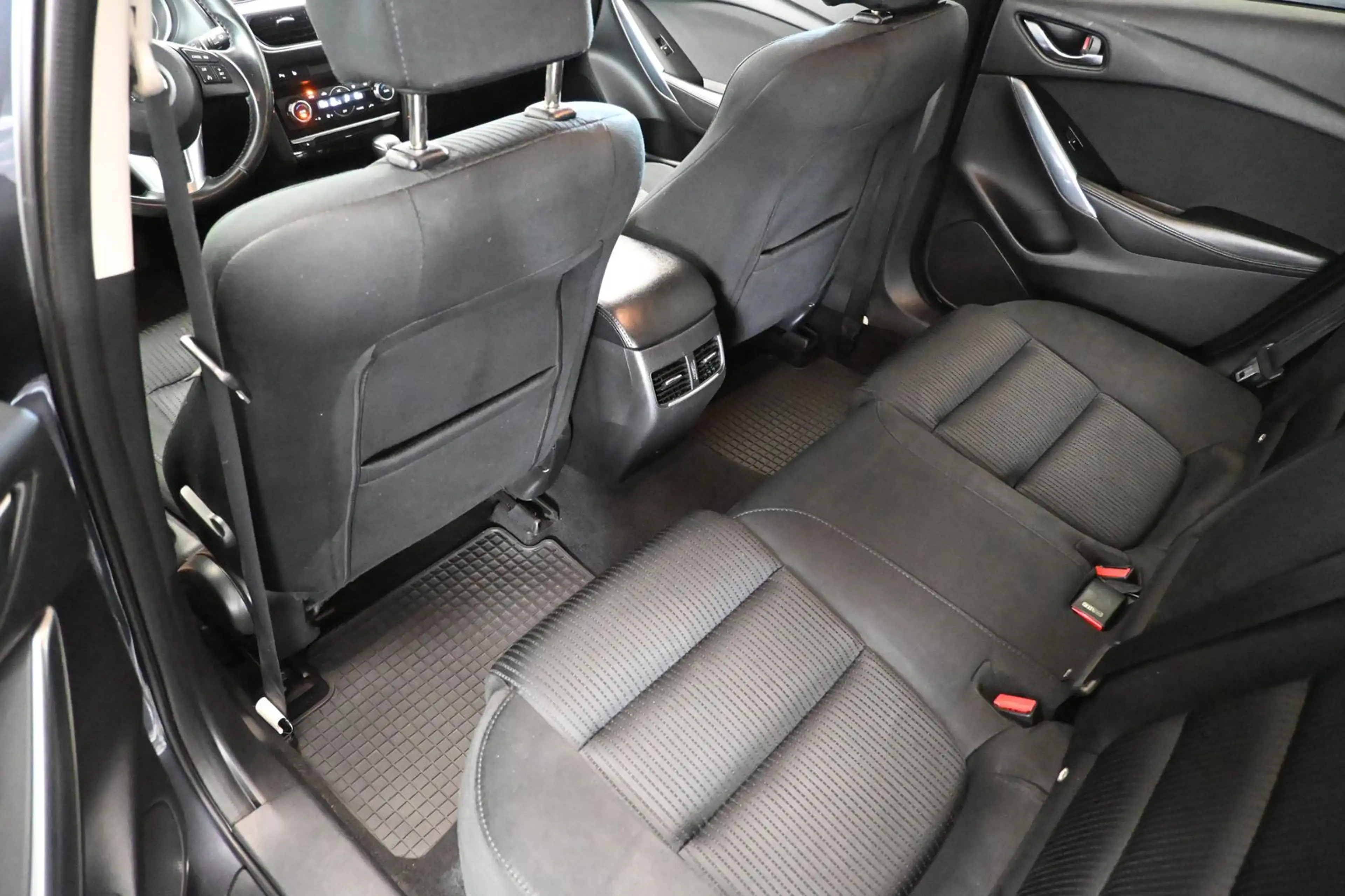 Mazda 6 Exclusive-Line *AUTOMATIK *LED*KAMERA*AHK*DAB — photo 14