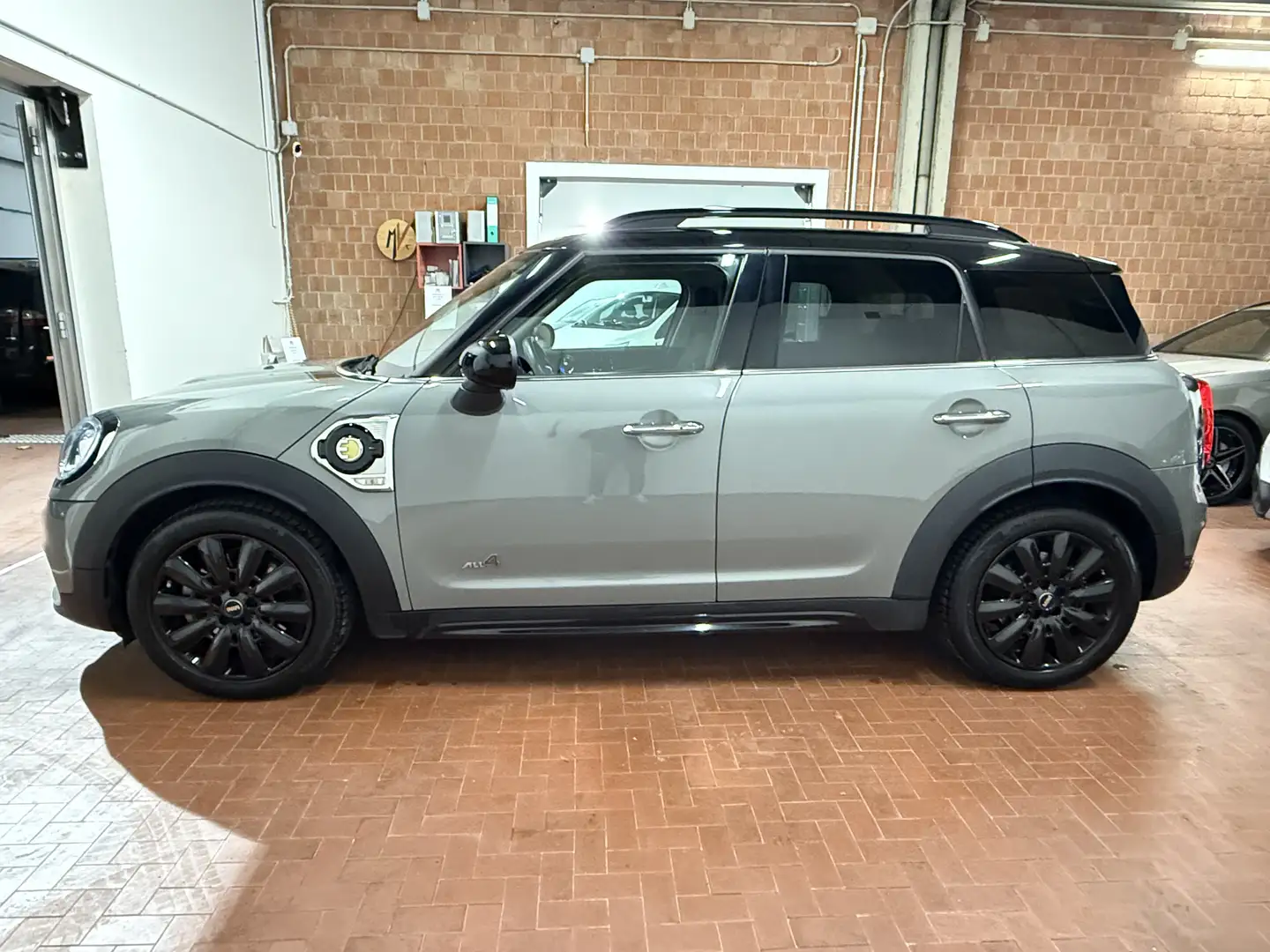 MINI Cooper SE Countryman Mini Countryman 1.5 Cooper SE Hype all4 auto Gris - 2