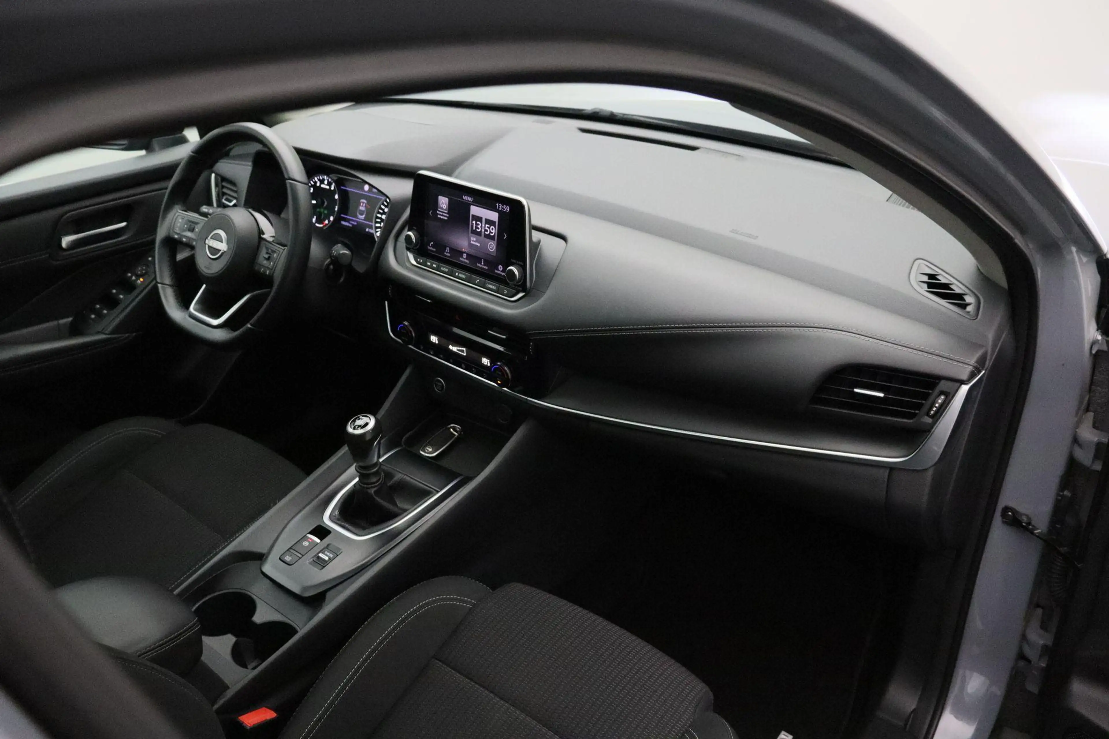 Nissan Qashqai 1.3 MHEV Acenta 2022 NAP | Panoramadak | Camera | — photo 4