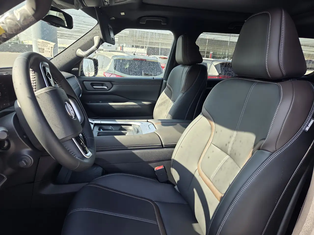 Nissan Armada снимка Nissan Armada