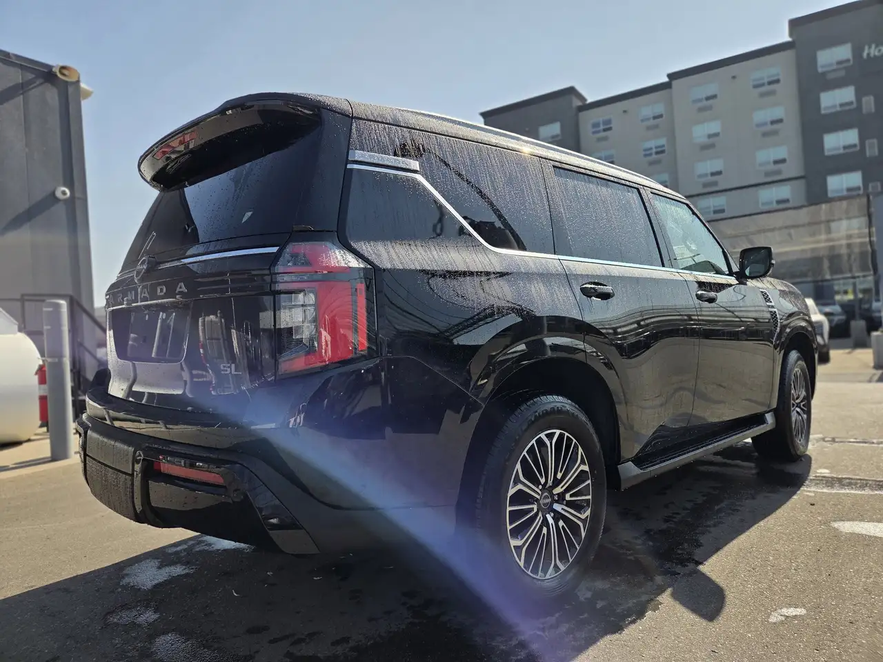 Nissan Armada снимка Nissan Armada