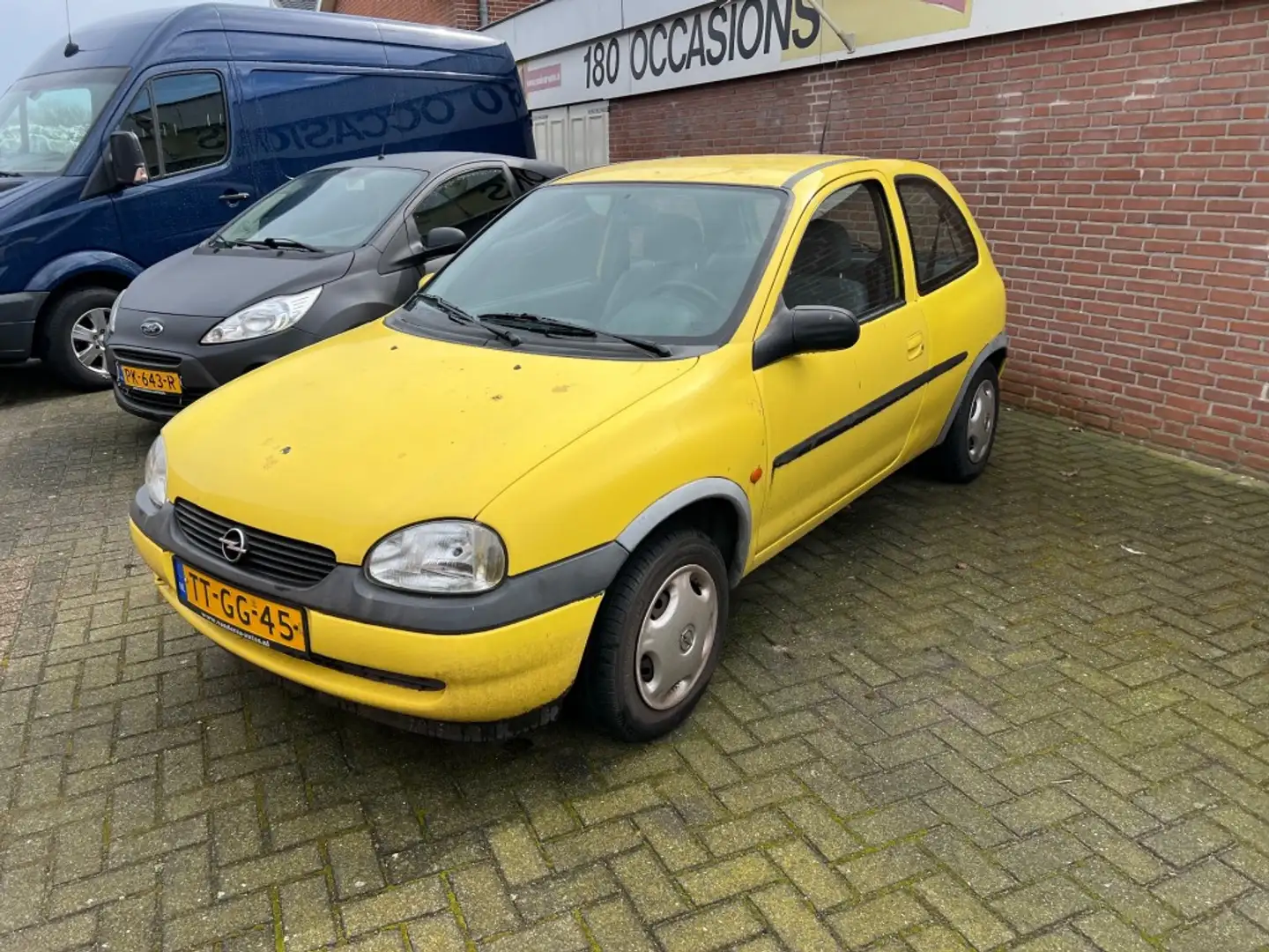 Opel Corsa 1.0I-12V CITY HB 3-Drs YOUNGTIMER!! Lage km-Stand Жовтий - 1