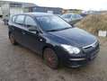 Hyundai i30 1.4 CW Kombi Klima HU/AU 10/2025  Radio CD AUX-IN Schwarz - thumbnail 2