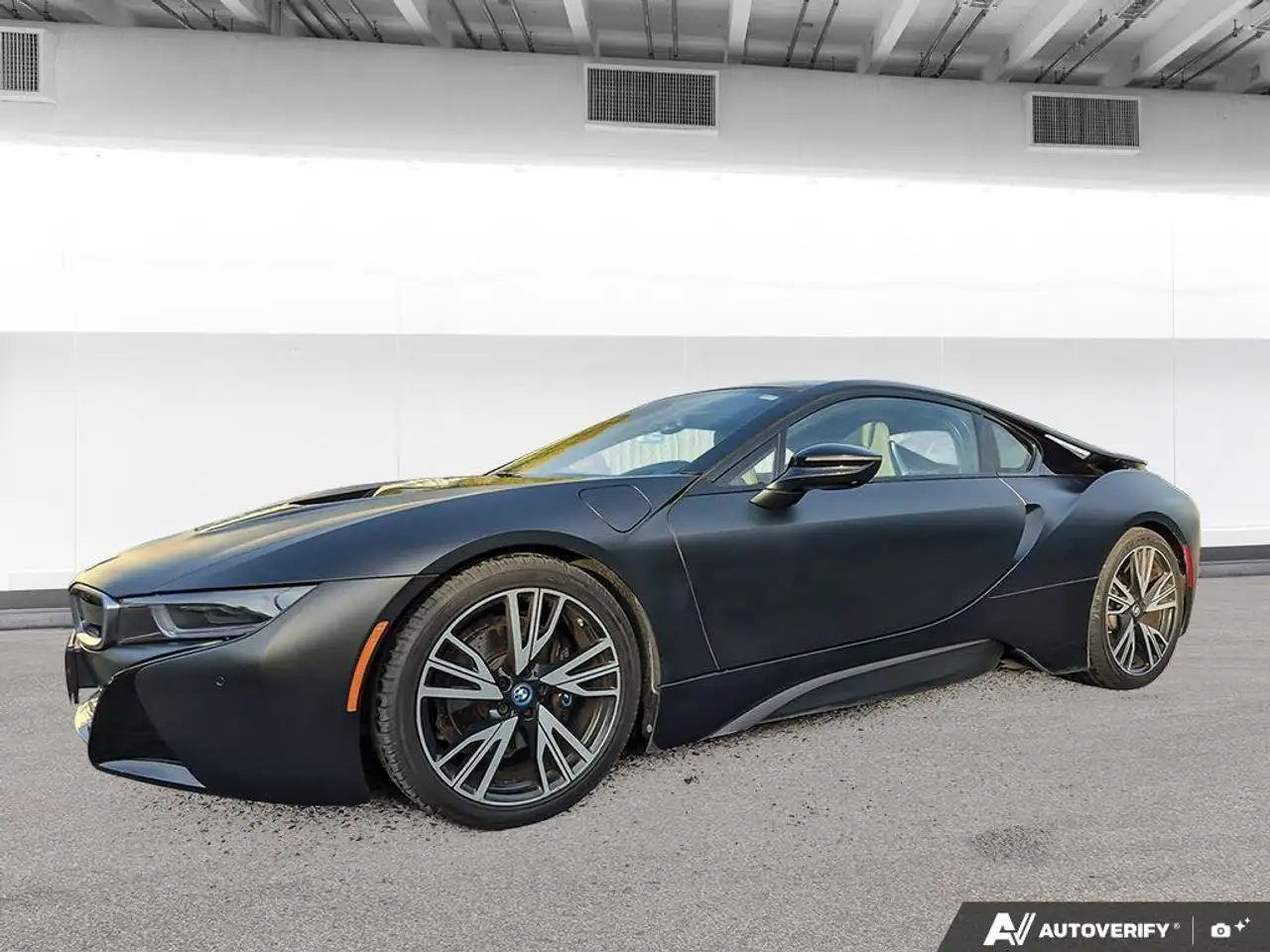 2017 BMW i8
