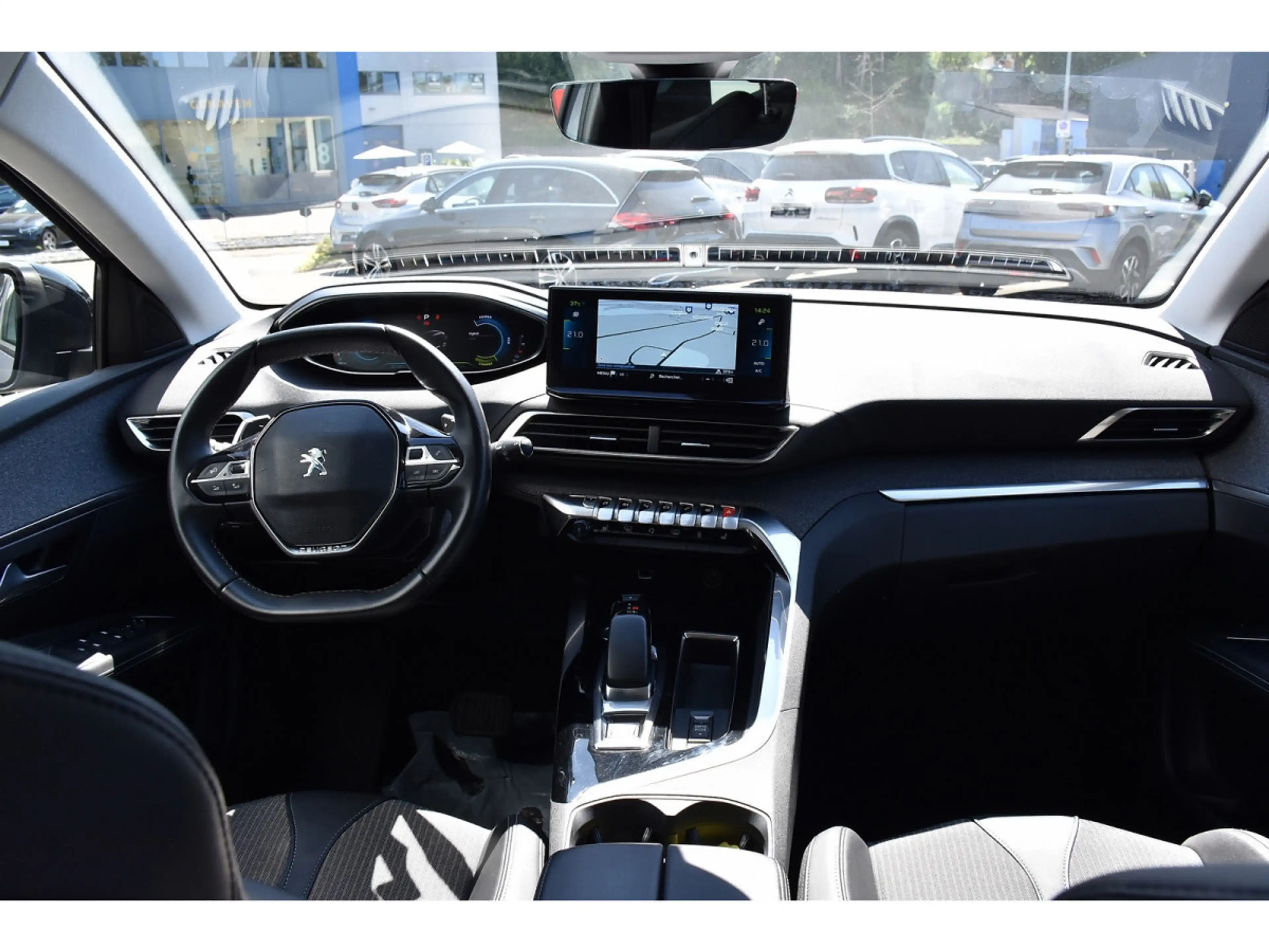 Peugeot 3008 1.6 Hybrid PHEV 224 Allure e-EAT8 ACC SIDE CAM 1°M — photo 9