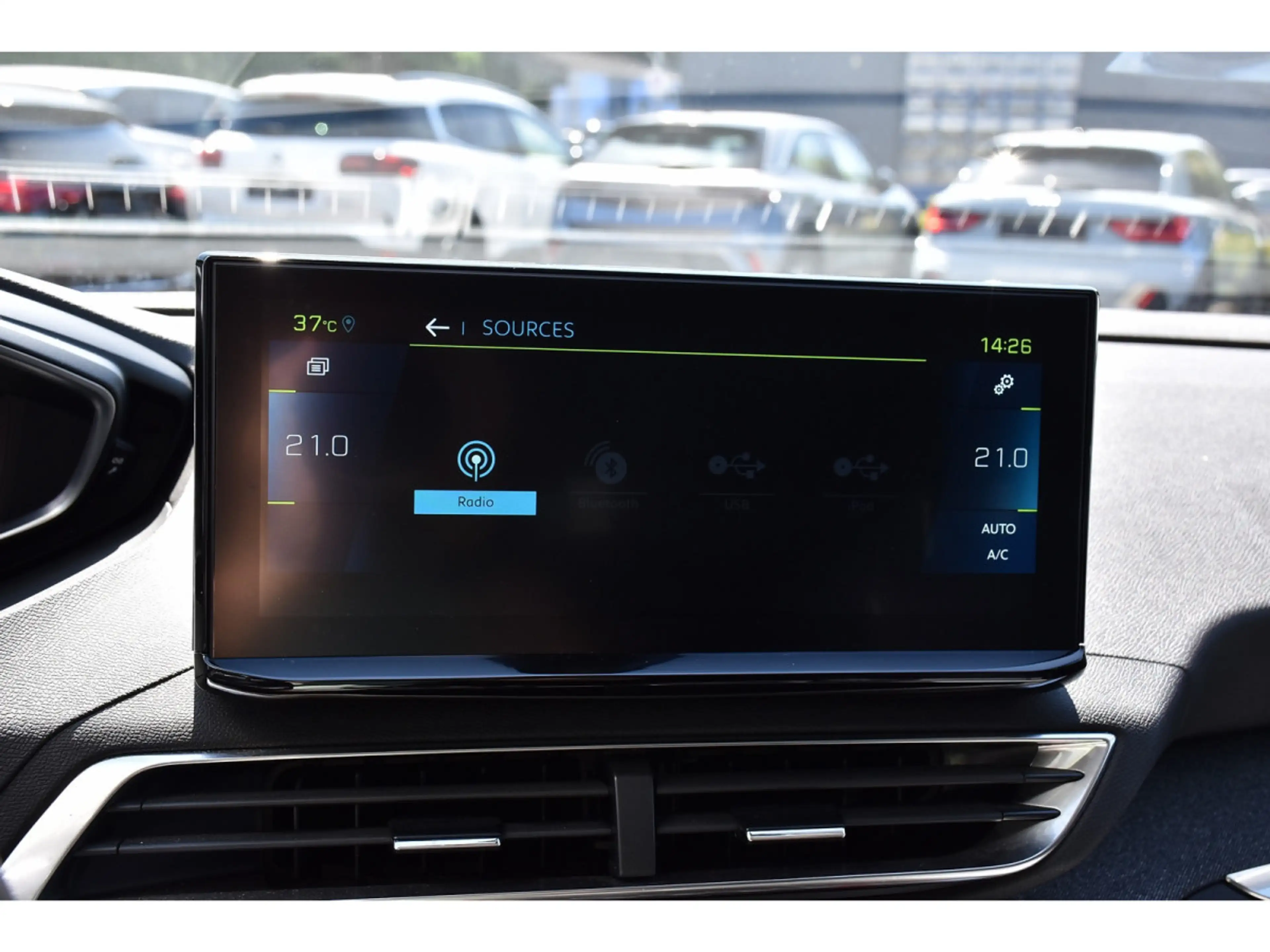 Peugeot 3008 1.6 Hybrid PHEV 224 Allure e-EAT8 ACC SIDE CAM 1°M — photo 11