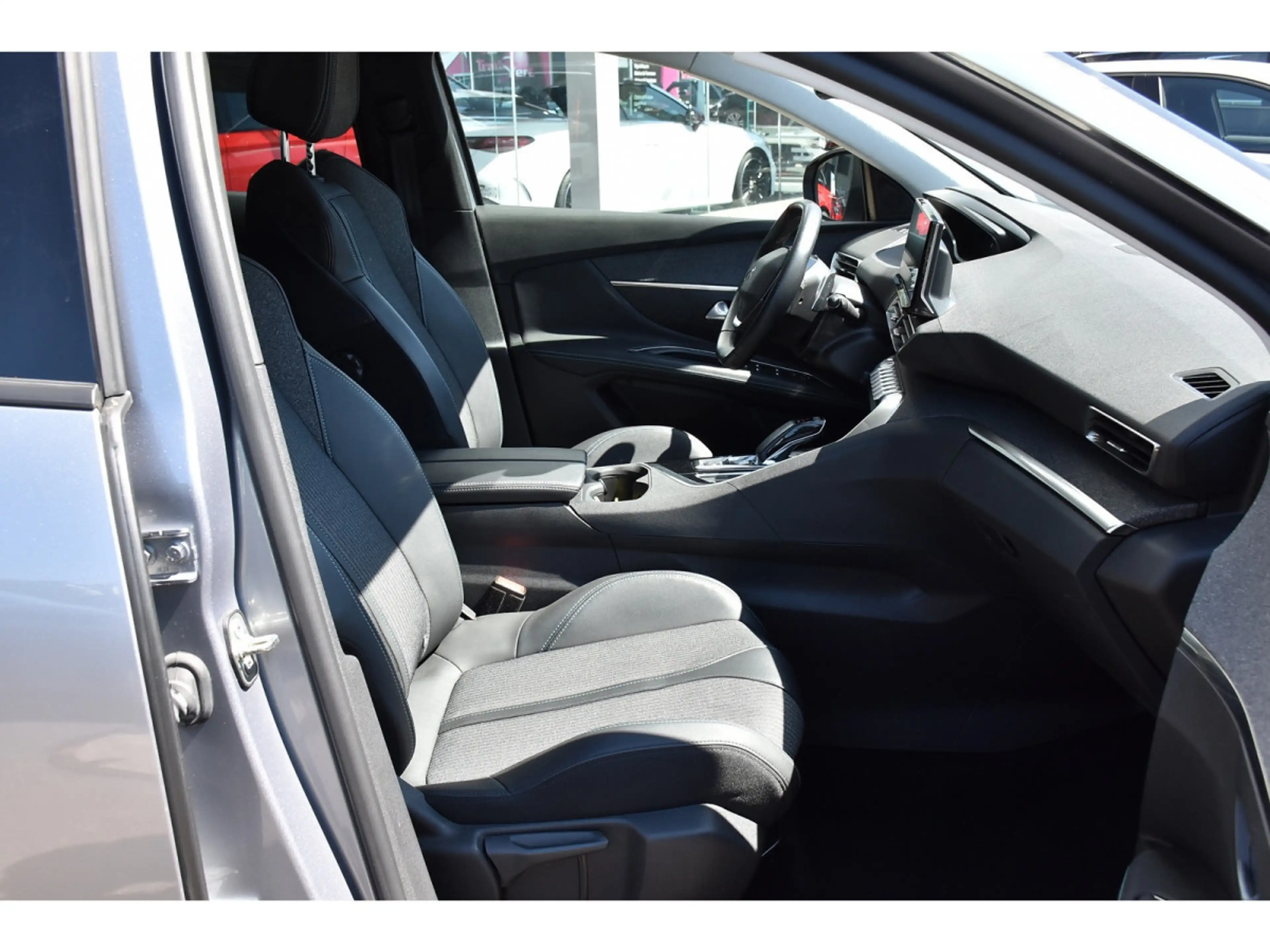 Peugeot 3008 1.6 Hybrid PHEV 224 Allure e-EAT8 ACC SIDE CAM 1°M — photo 7
