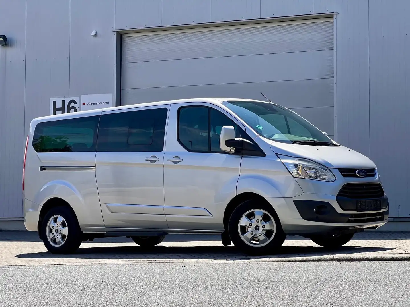 Ford Transit /Tourneo Custom Kombi 310 L2 Tourneo Tita Silber - 2