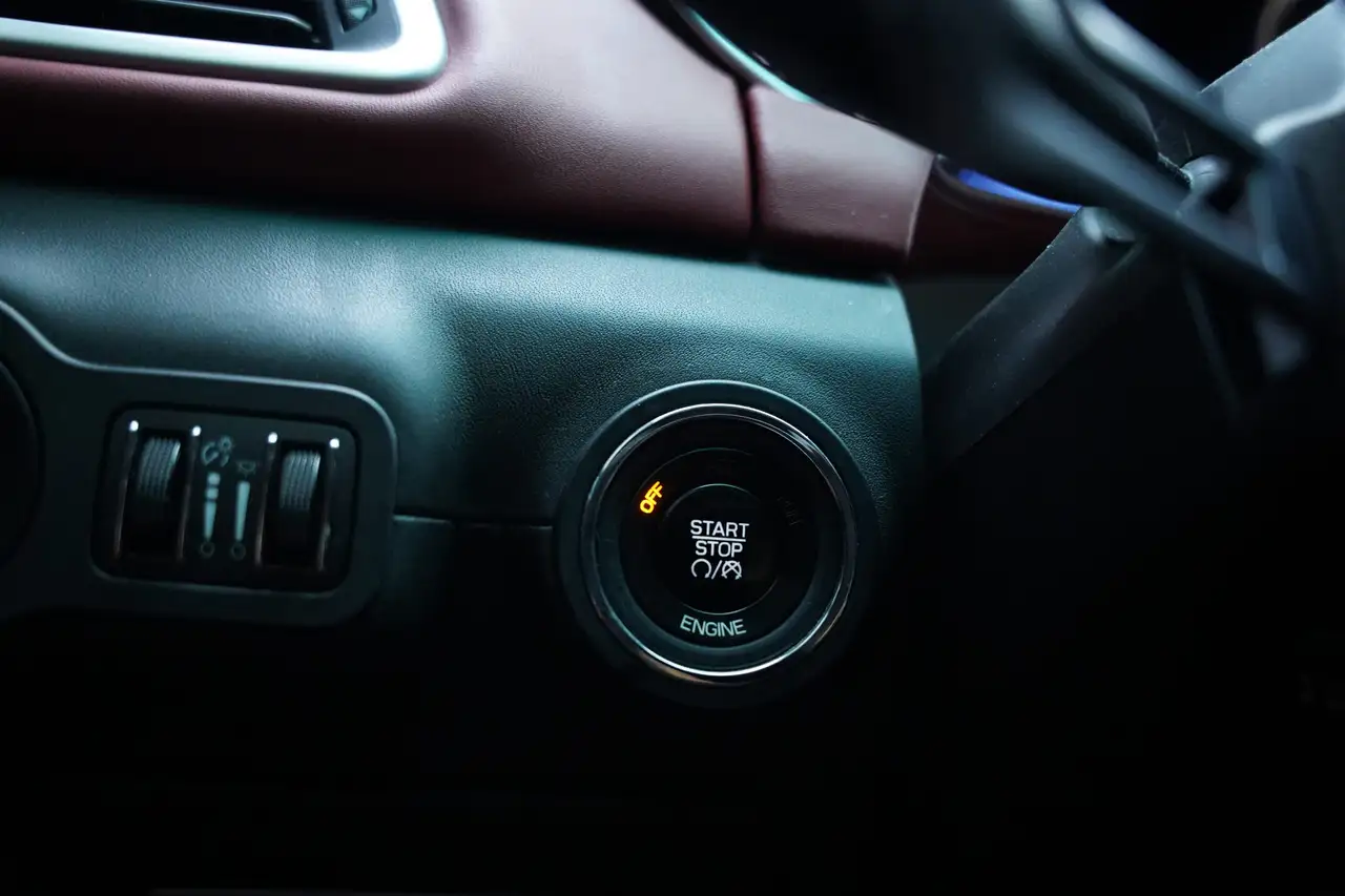 Maserati Ghibli снимка Maserati Ghibli