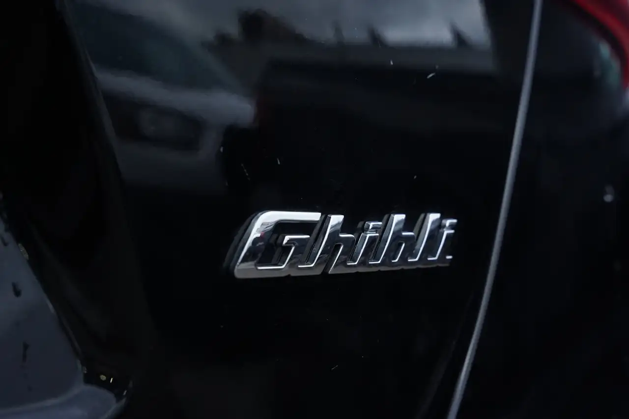 Maserati Ghibli снимка Maserati Ghibli