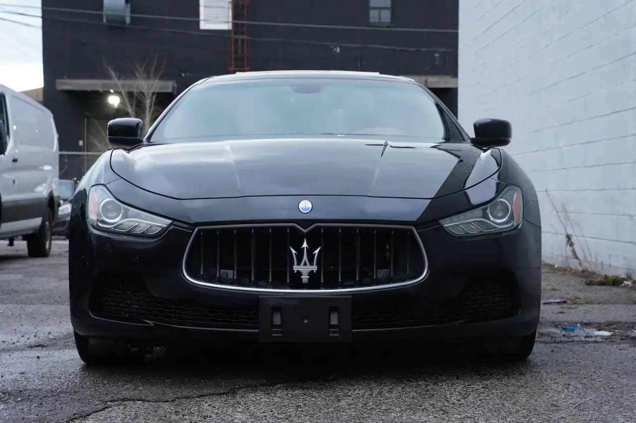 Maserati Ghibli снимка Maserati Ghibli