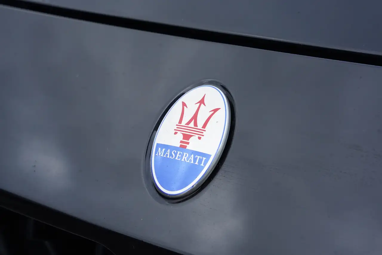 Maserati Ghibli снимка Maserati Ghibli
