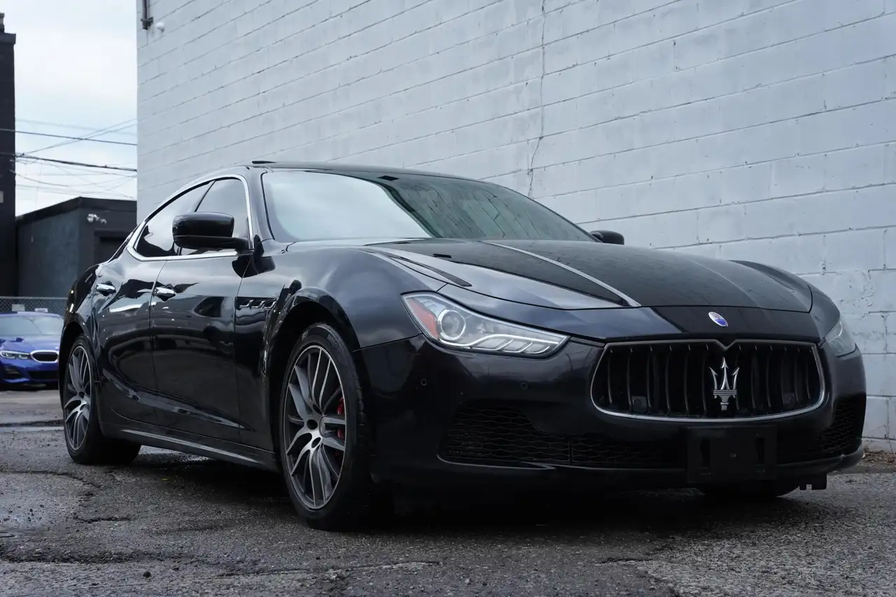 Maserati Ghibli снимка Maserati Ghibli