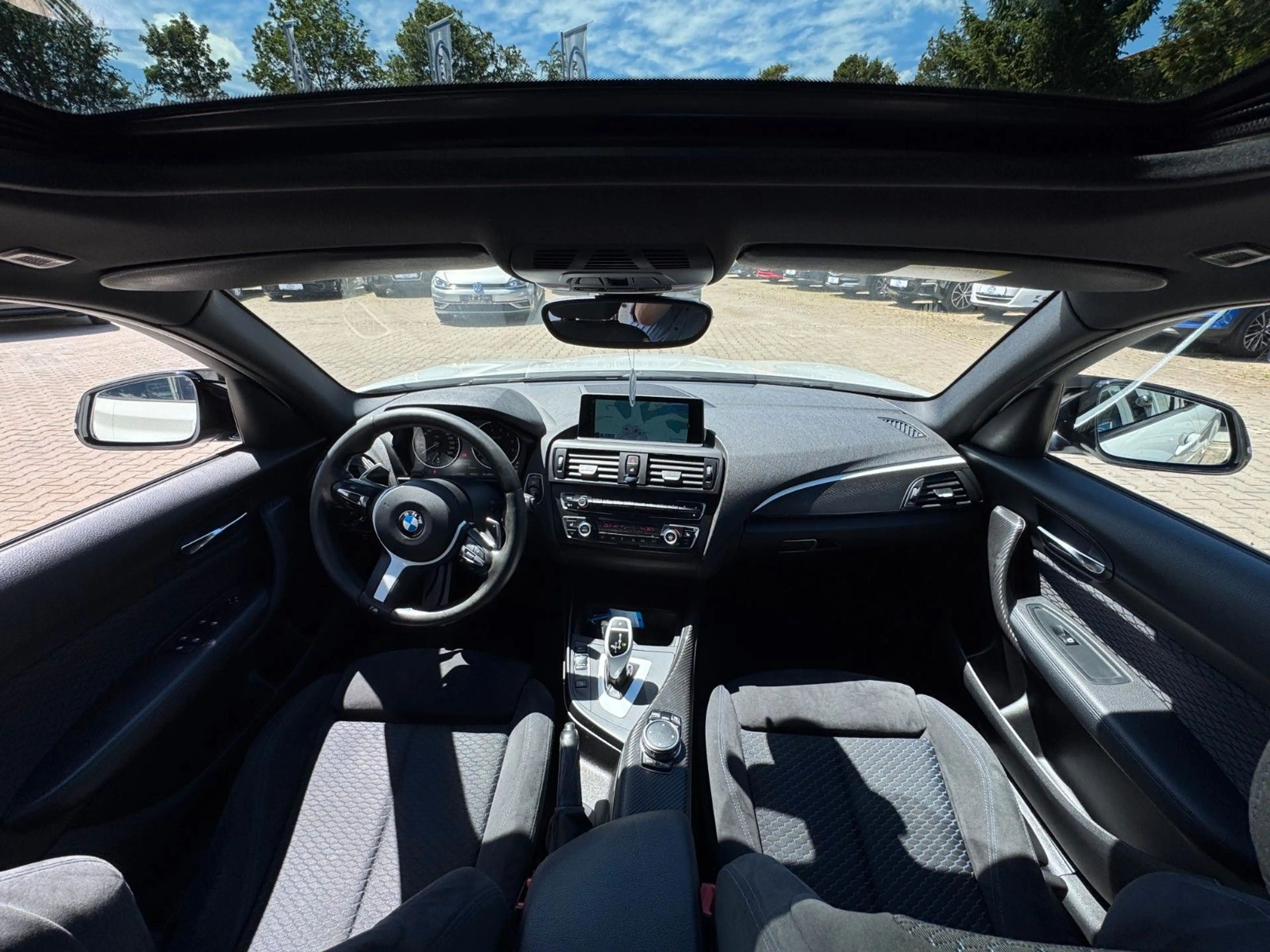 BMW 135 i xDrive 5-trg Automatik Kamera*Schiebedach — photo 9