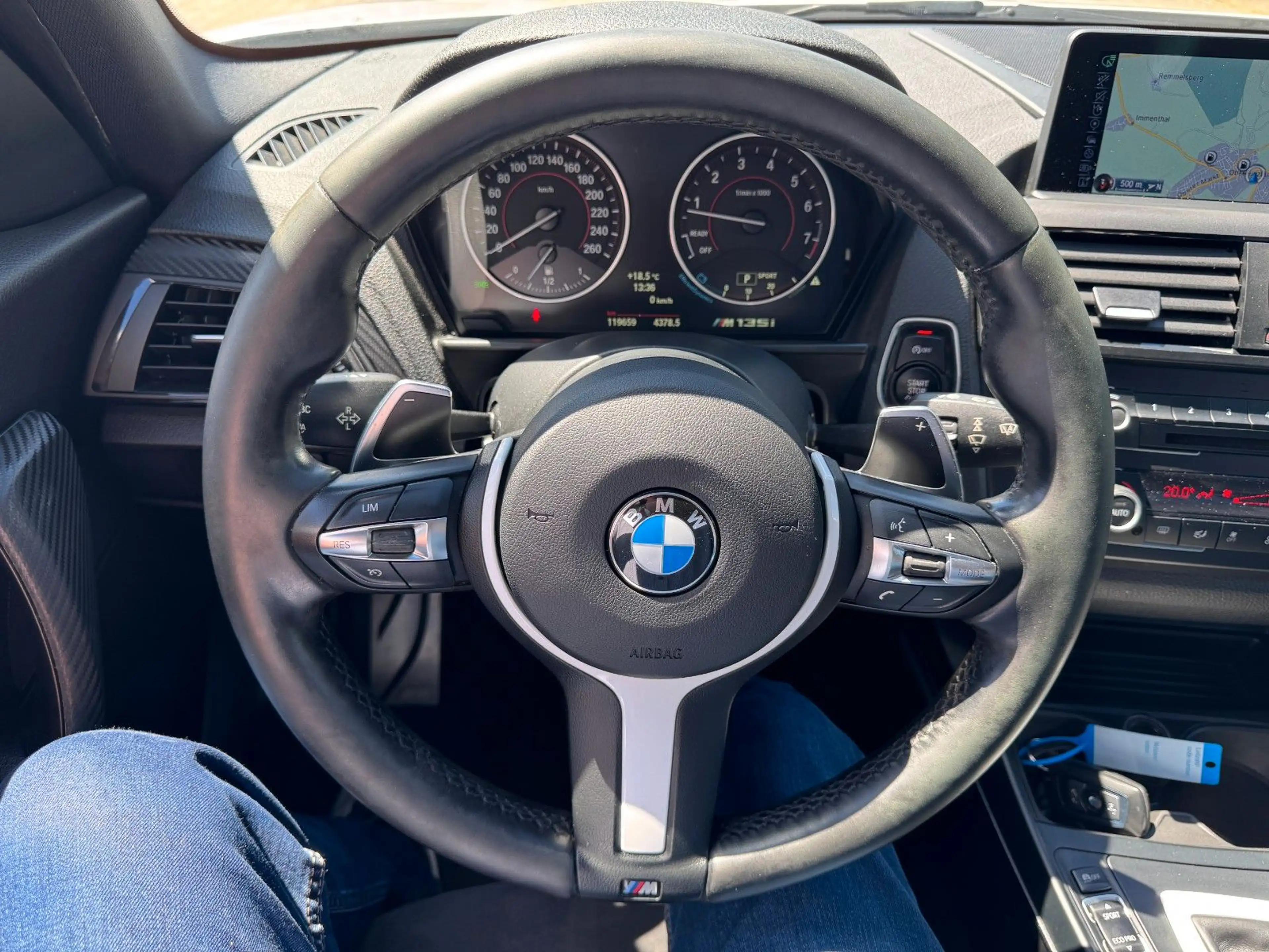 BMW 135 i xDrive 5-trg Automatik Kamera*Schiebedach — photo 10