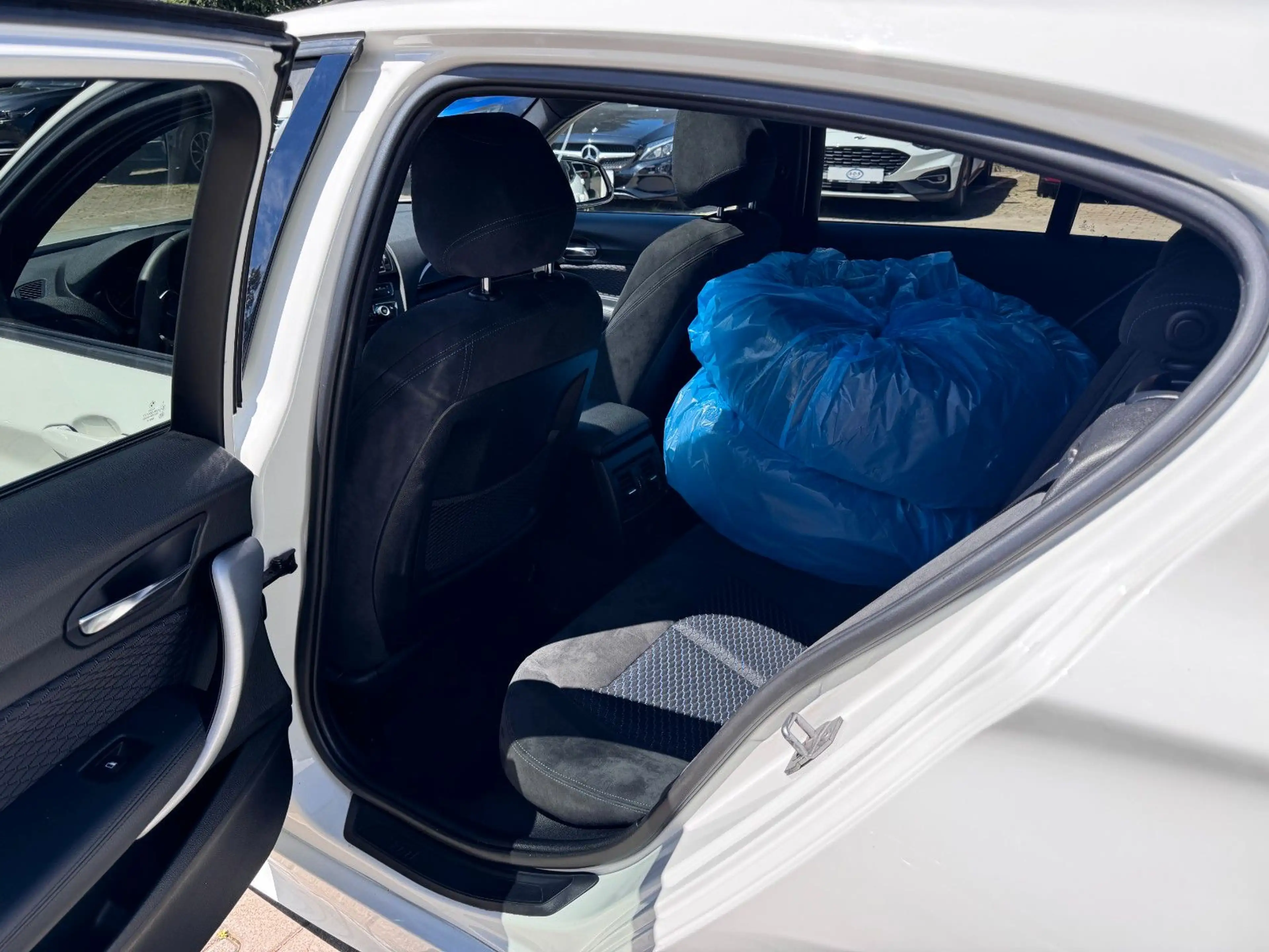 BMW 135 i xDrive 5-trg Automatik Kamera*Schiebedach — photo 8
