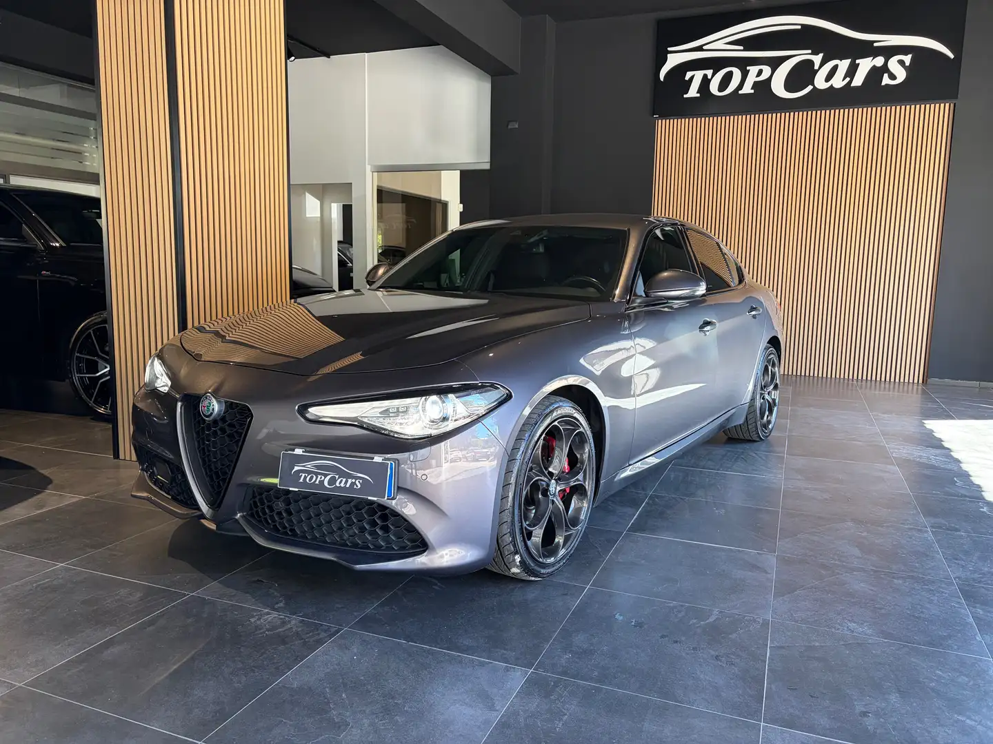 Alfa Romeo Giulia 2.2 t Veloce Q4 210 cv auto Gris - 2