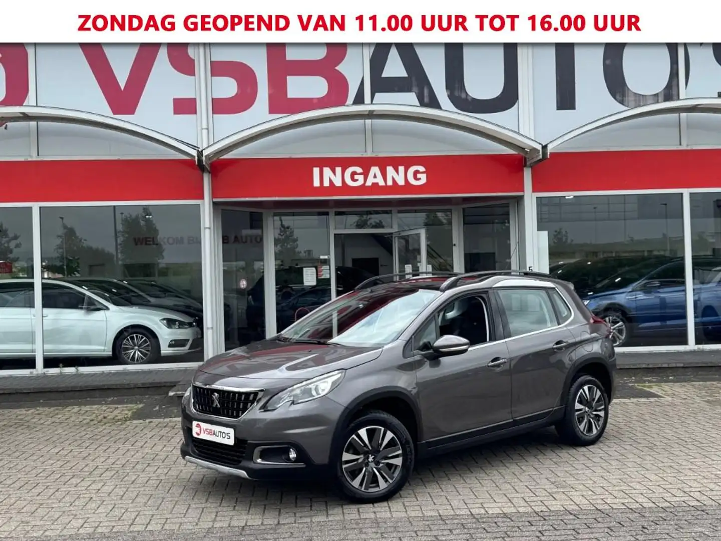 Peugeot 2008 1.2 PURETECH 110PK ALLURE HALF-LEER PANO-DAK NAVI Grijs - 1