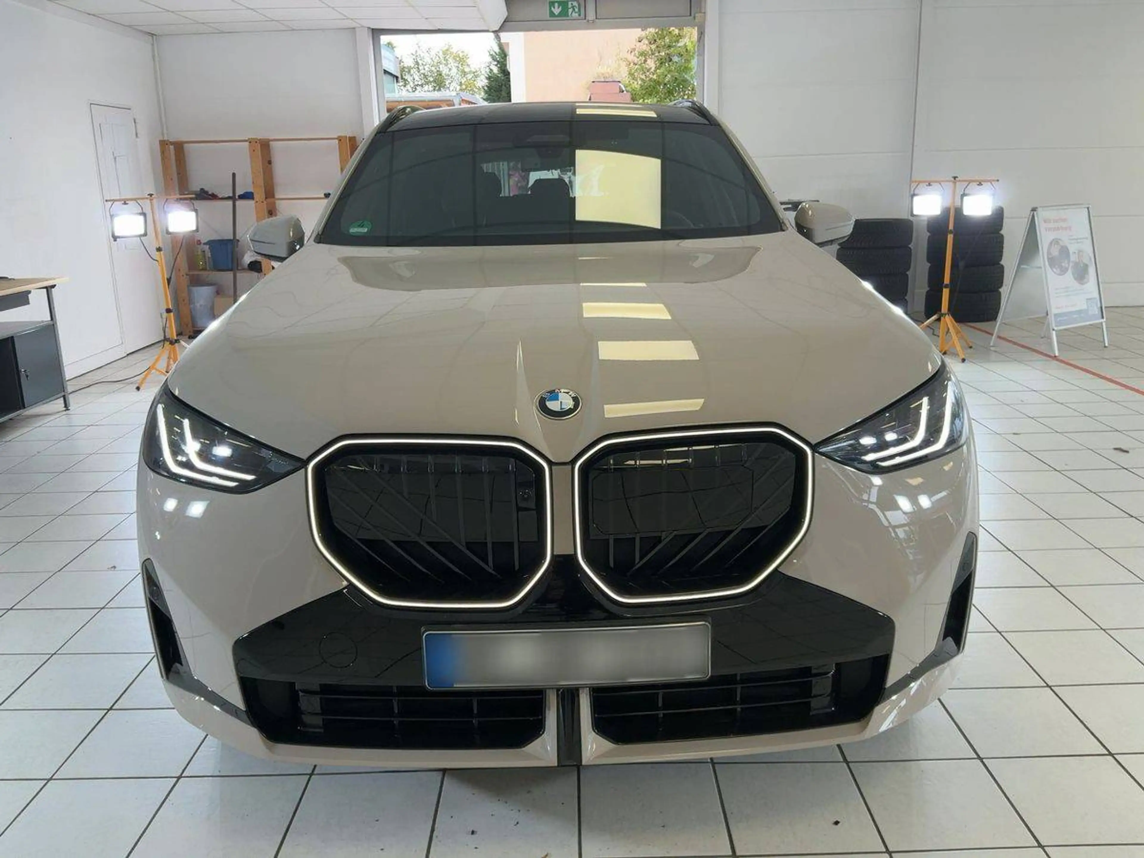 BMW X3 30 e xDrive M Sport — photo 6