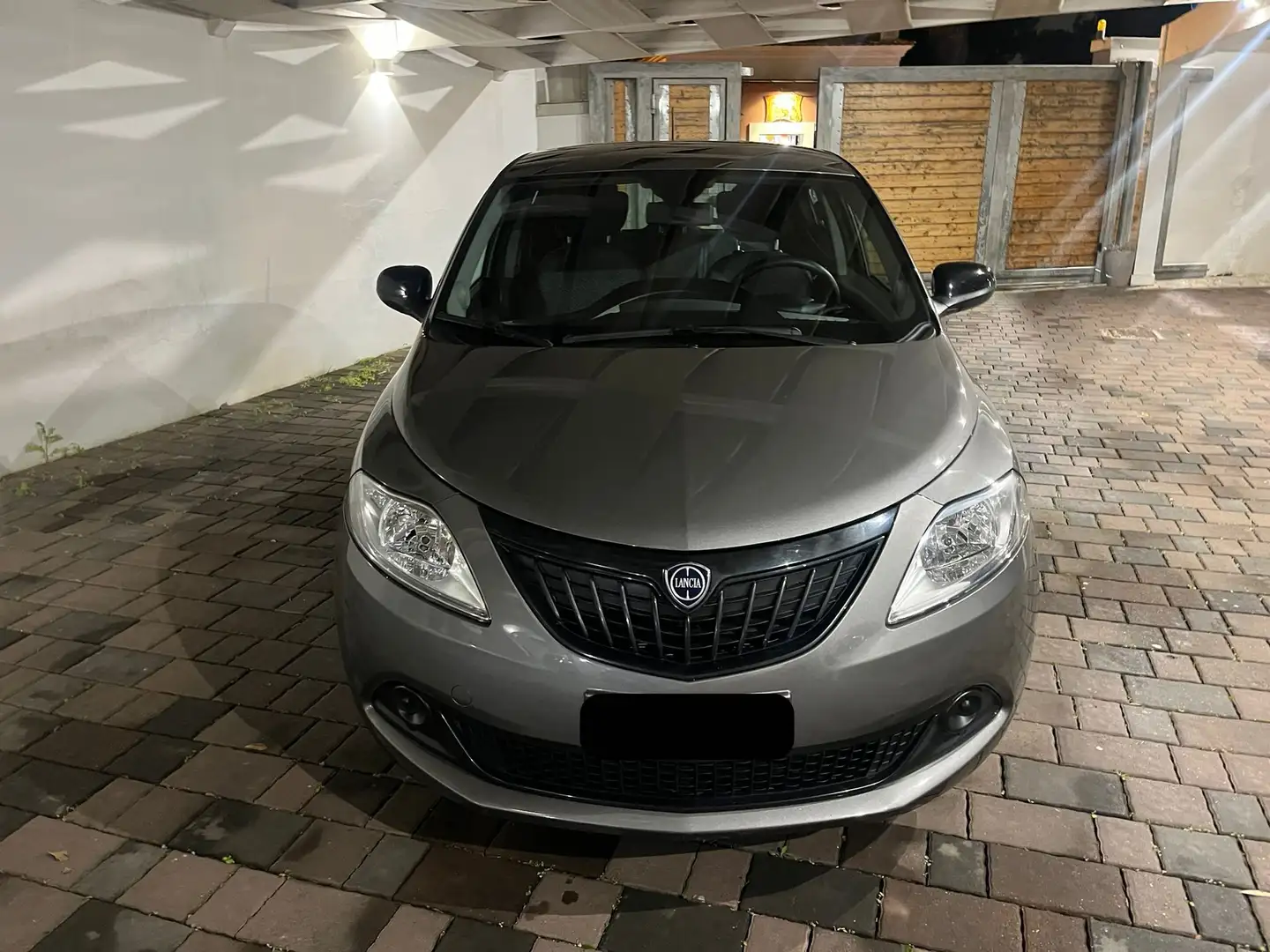 Lancia Ypsilon Ypsilon III 2021 1.0 firefly hybrid Silver Plus s Grigio - 1