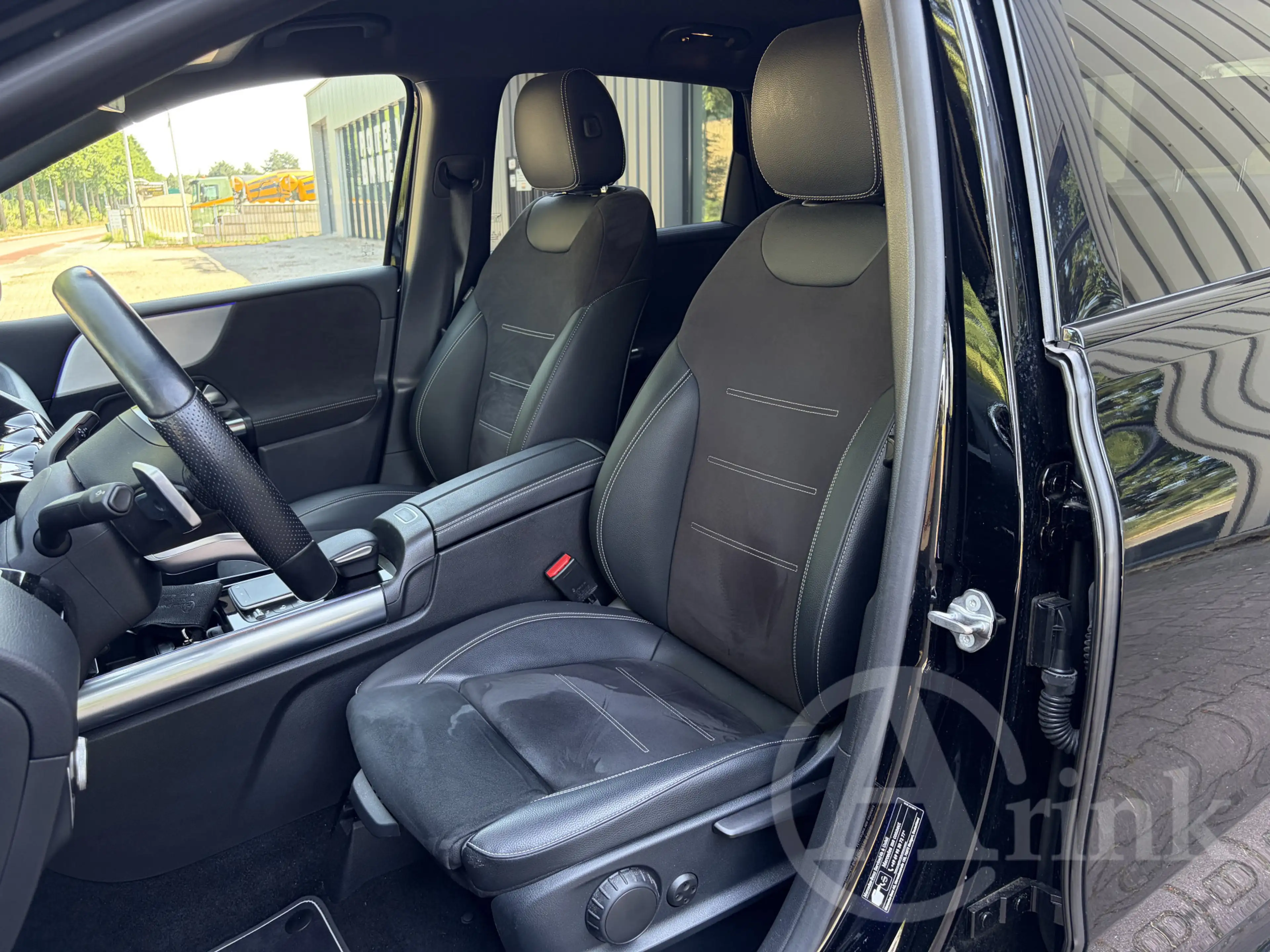 Mercedes-Benz B 250 e AMG Trekhaak, Parkeerpakket, Zitcomfortpakket — photo 11