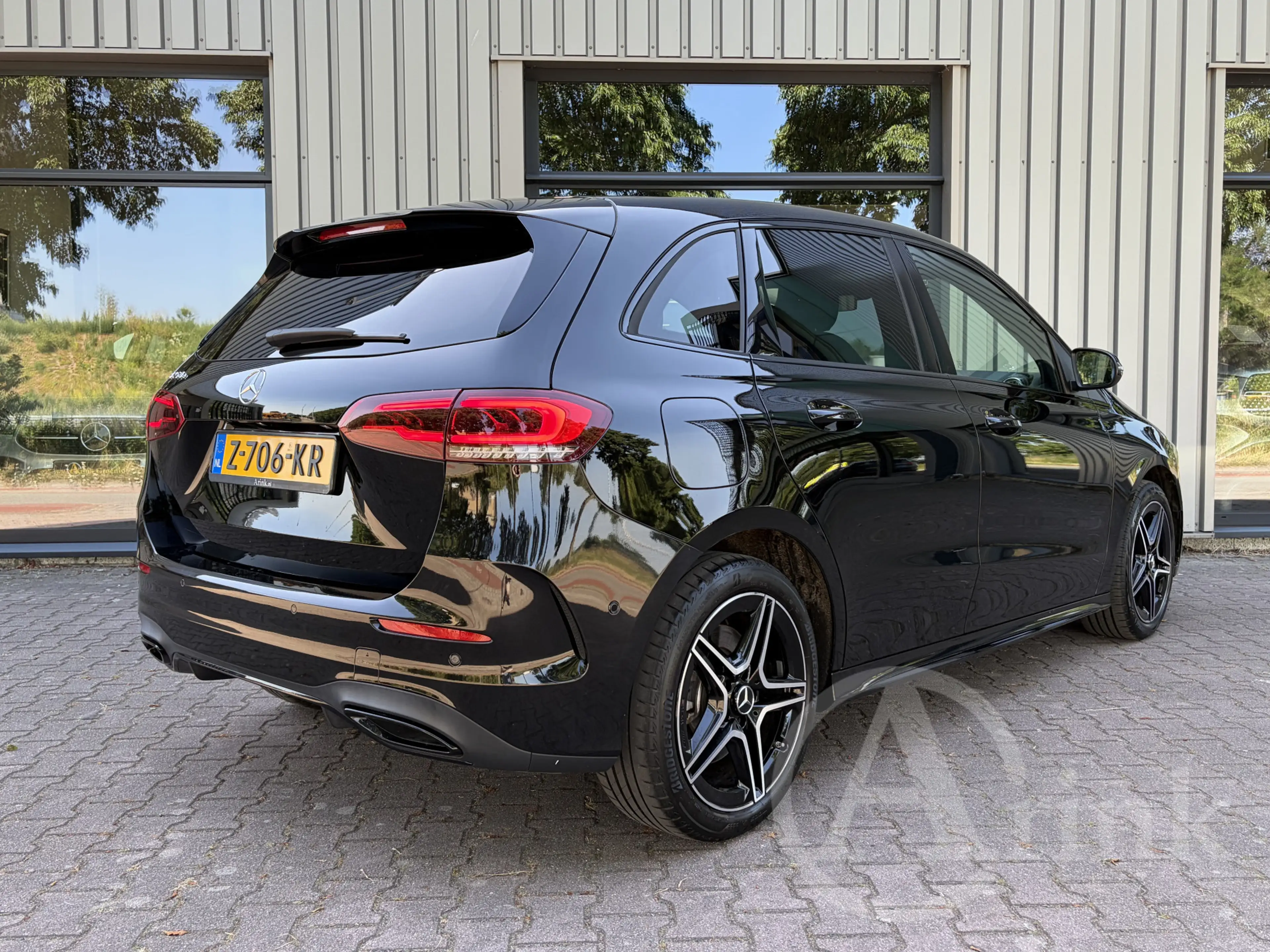 Mercedes-Benz B 250 e AMG Trekhaak, Parkeerpakket, Zitcomfortpakket — photo 5