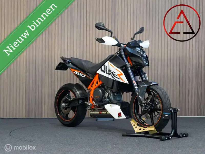 KTM 690 DUKE