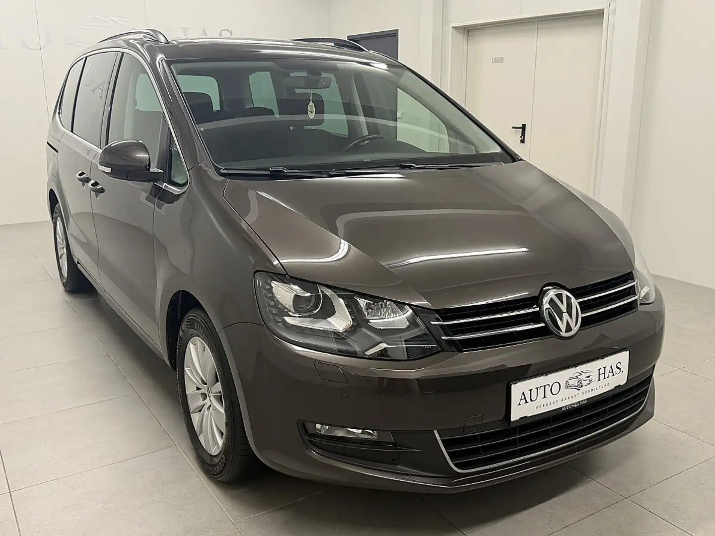 Volkswagen Sharan 2.0 TDI Comfortline*7Sitzer*Pano*AHK*ACC* Braun - 1