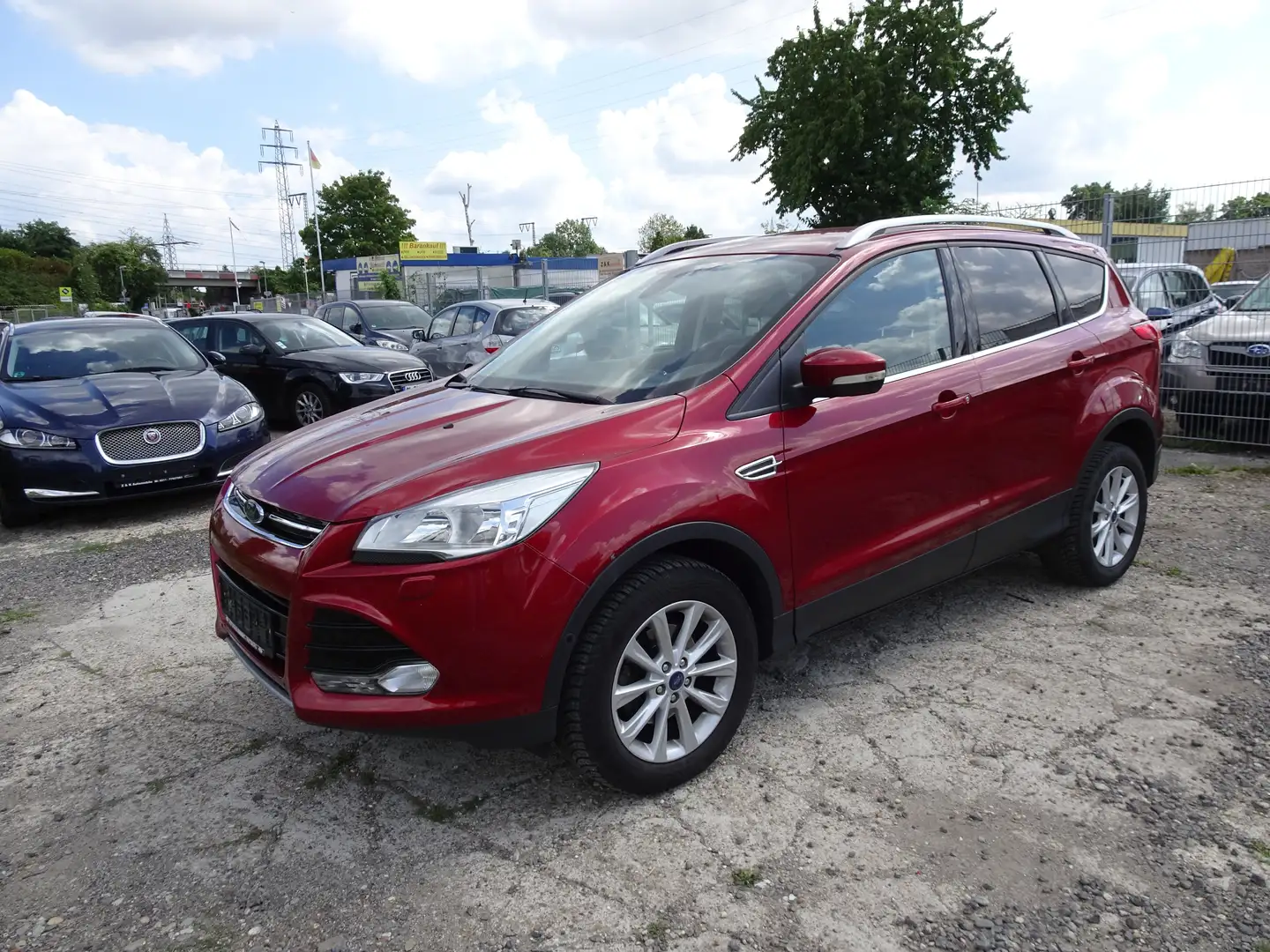 Ford Kuga Titanium 1.5 Klimaautomatik PDC Rojo - 2