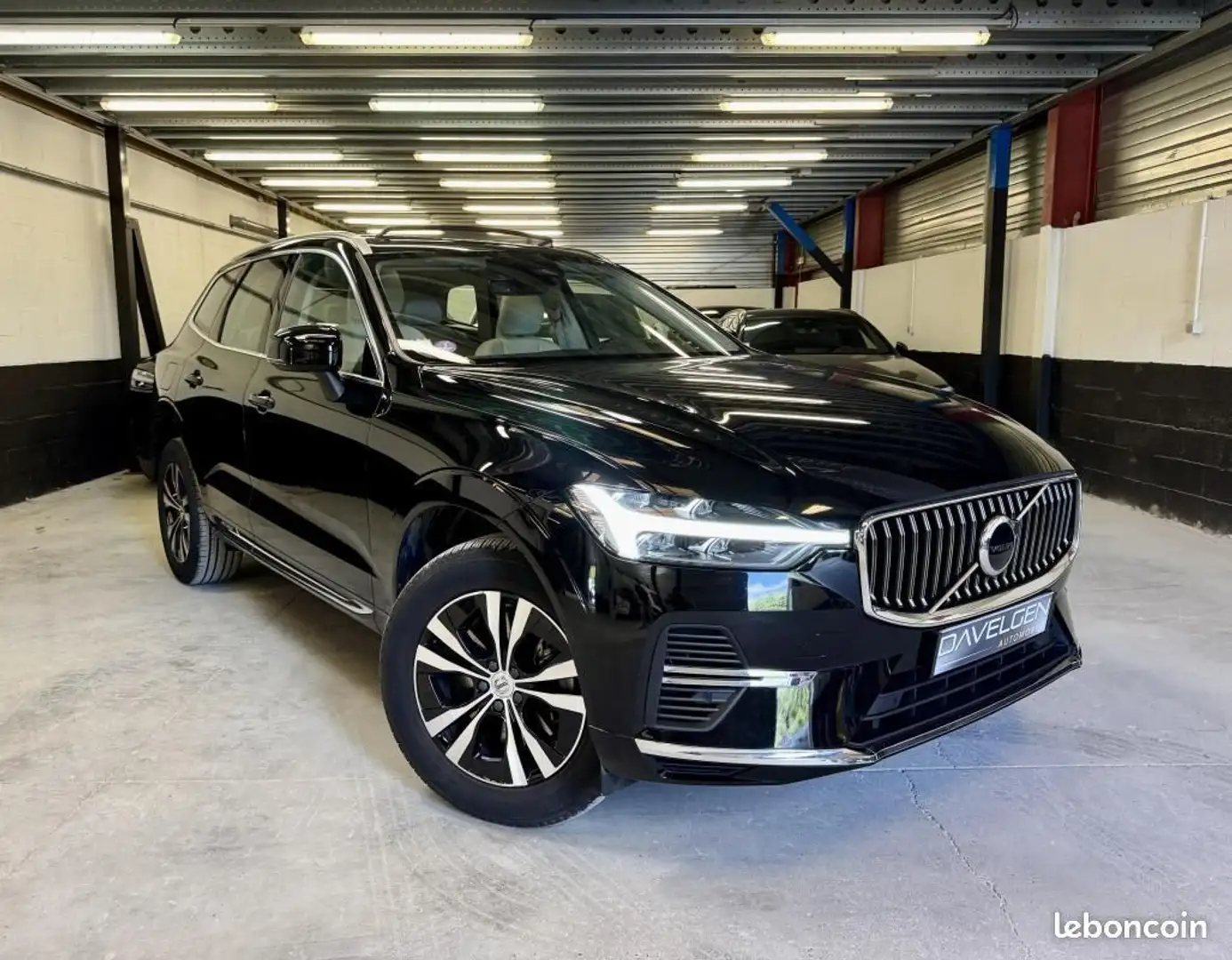 Volvo XC60 T6 Hybrid Rechargeable PHEV 253 ch %2B 145 400 Gea Zwart - 1
