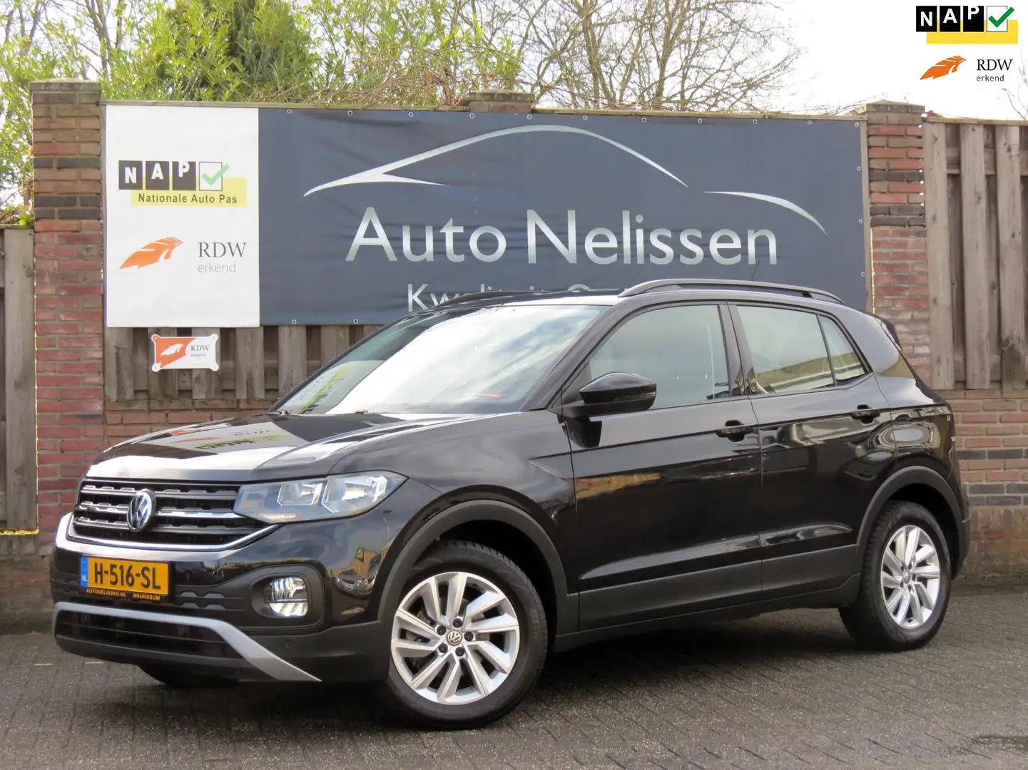 Volkswagen T-Cross 1.0 TSI Life | APPLE CARPLAY | LM VELGEN | DAB+ | Schwarz - 1