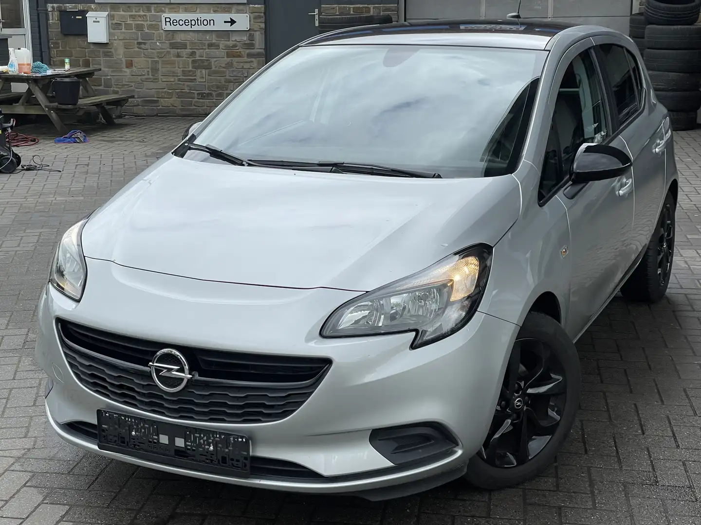 Opel Corsa 1.4i Cosmo/CARPLAY/REGULATEUR/GARANTIE - 1
