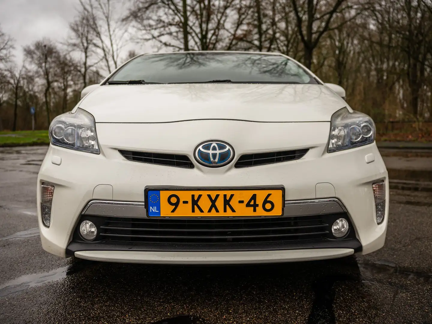 Toyota Prius 1.8 Plug-in Executive Business Wit - 2