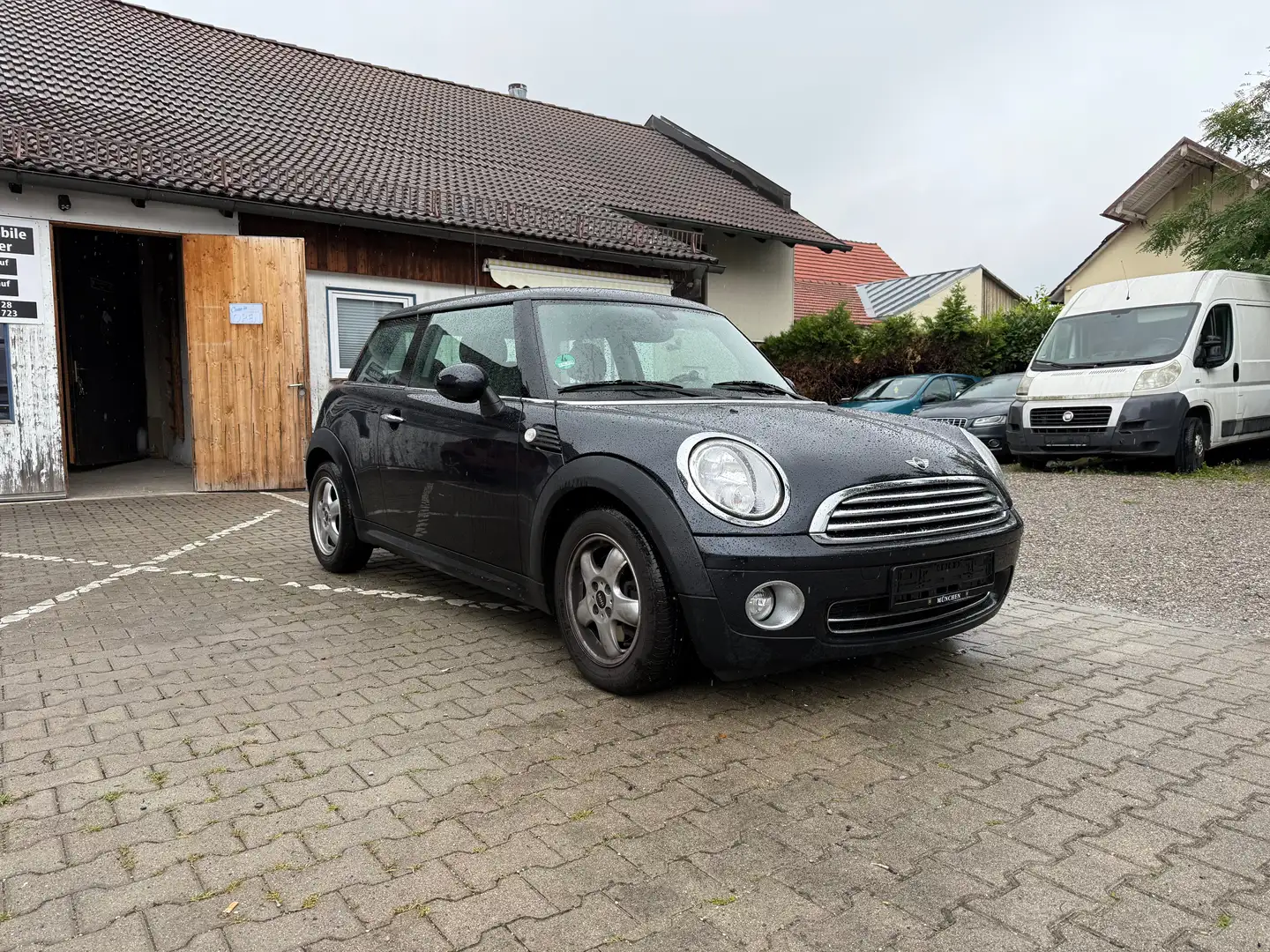 MINI One One-Klima-Shz-Pano-Temp-Start/Stop-Scheckheft Schwarz - 1