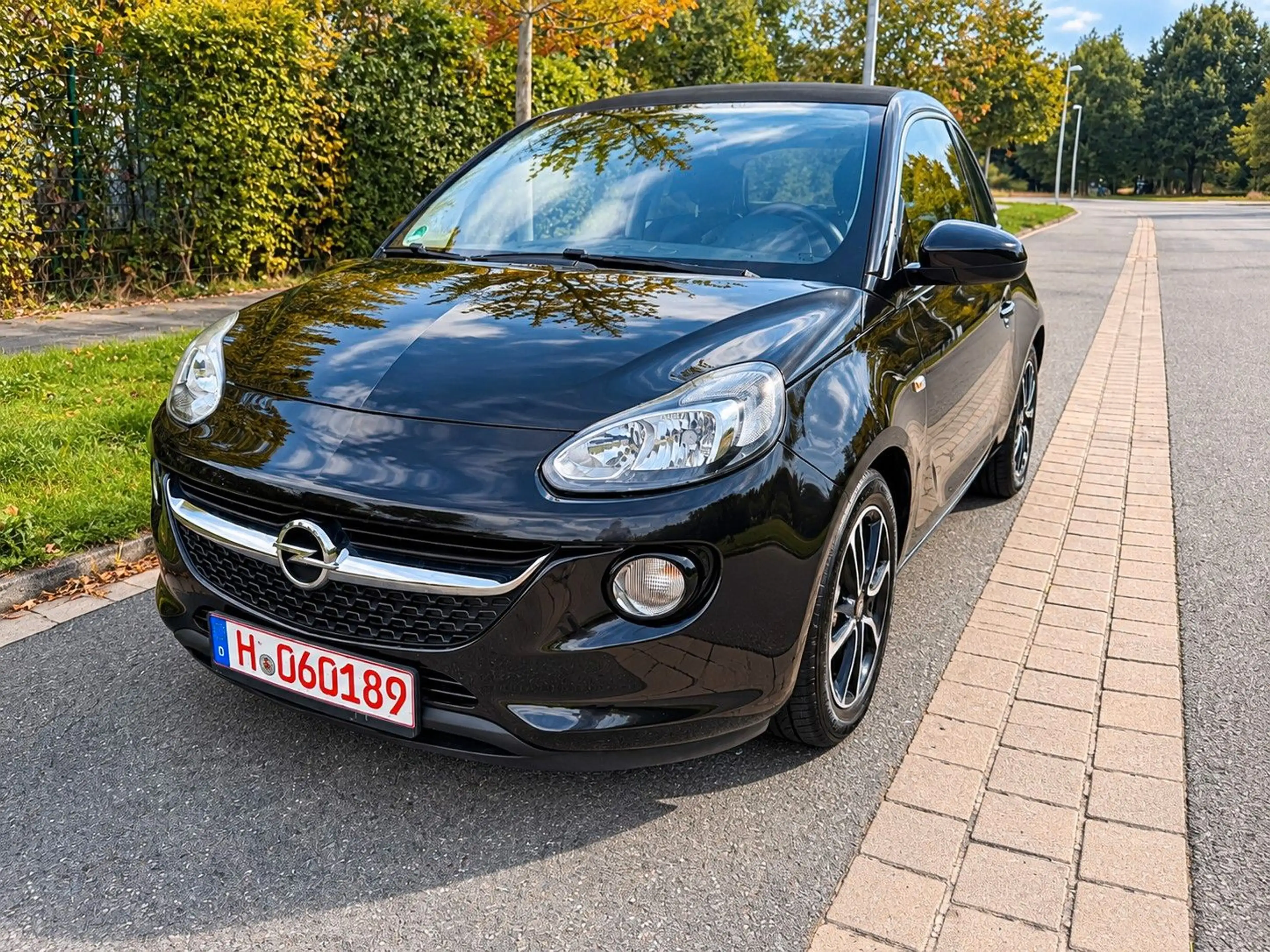 Opel Adam Open Air ecoFlex 90PS TÜV NEU Panorama-Dach — photo 8