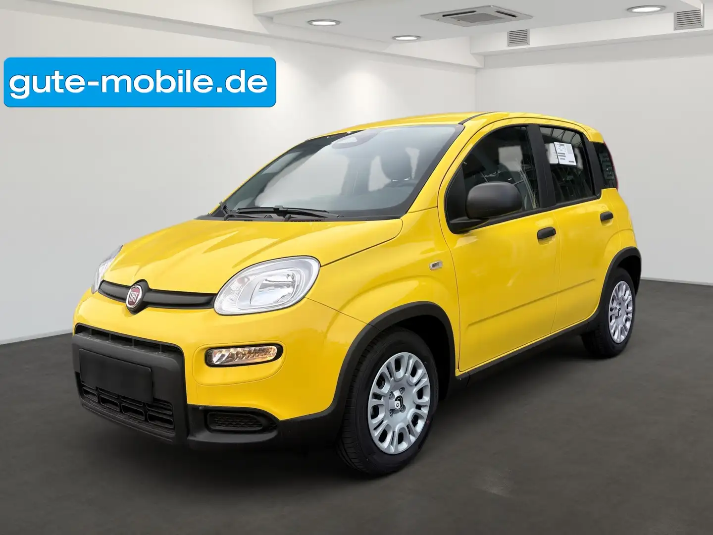 Fiat Panda Pandina Hybrid MY25 70PS Geel - 1