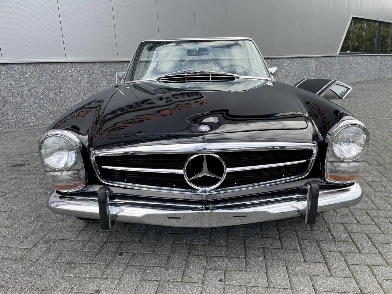 Mercedes-Benz SL 280 W113 Pagode, foto 6