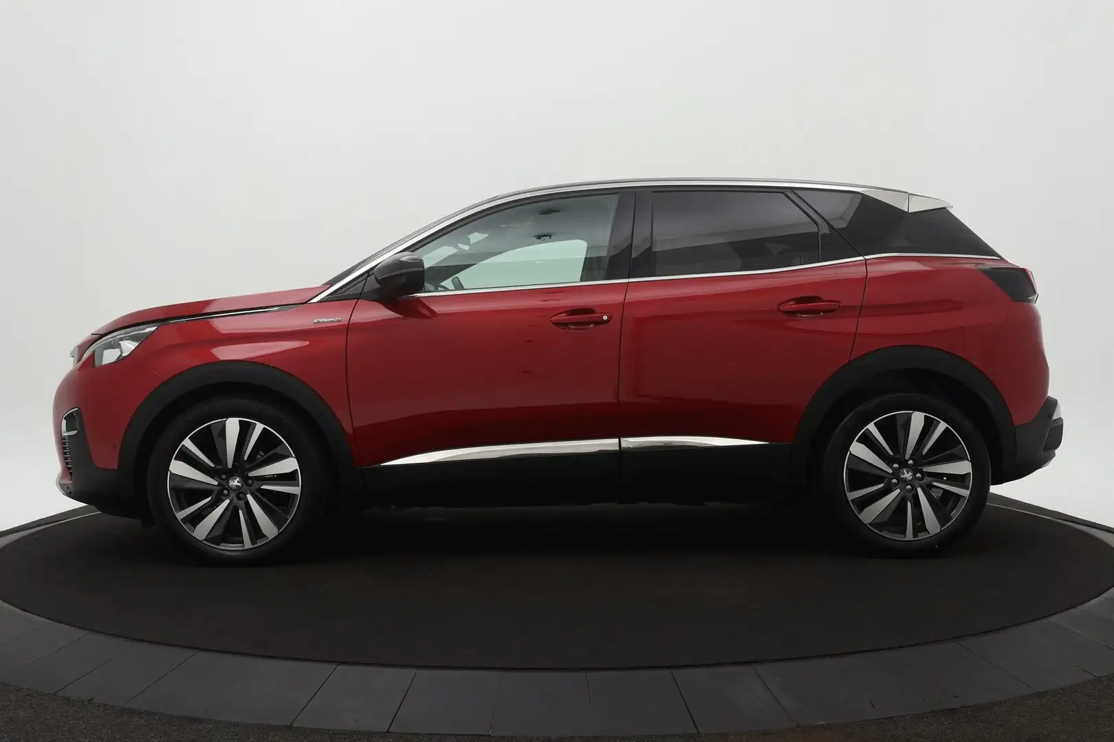 Peugeot 3008 1.2 T 130 PK GT Line Airconditioning | Cruise cont Rood - 2